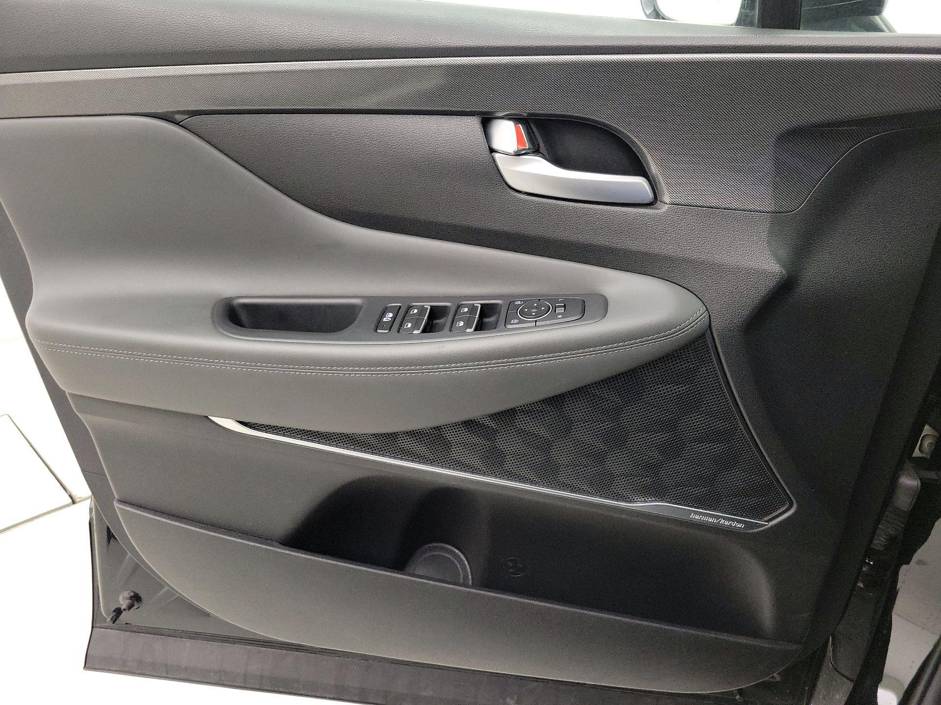 Thumbnail: 2023 Hyundai Santa Fe - 12