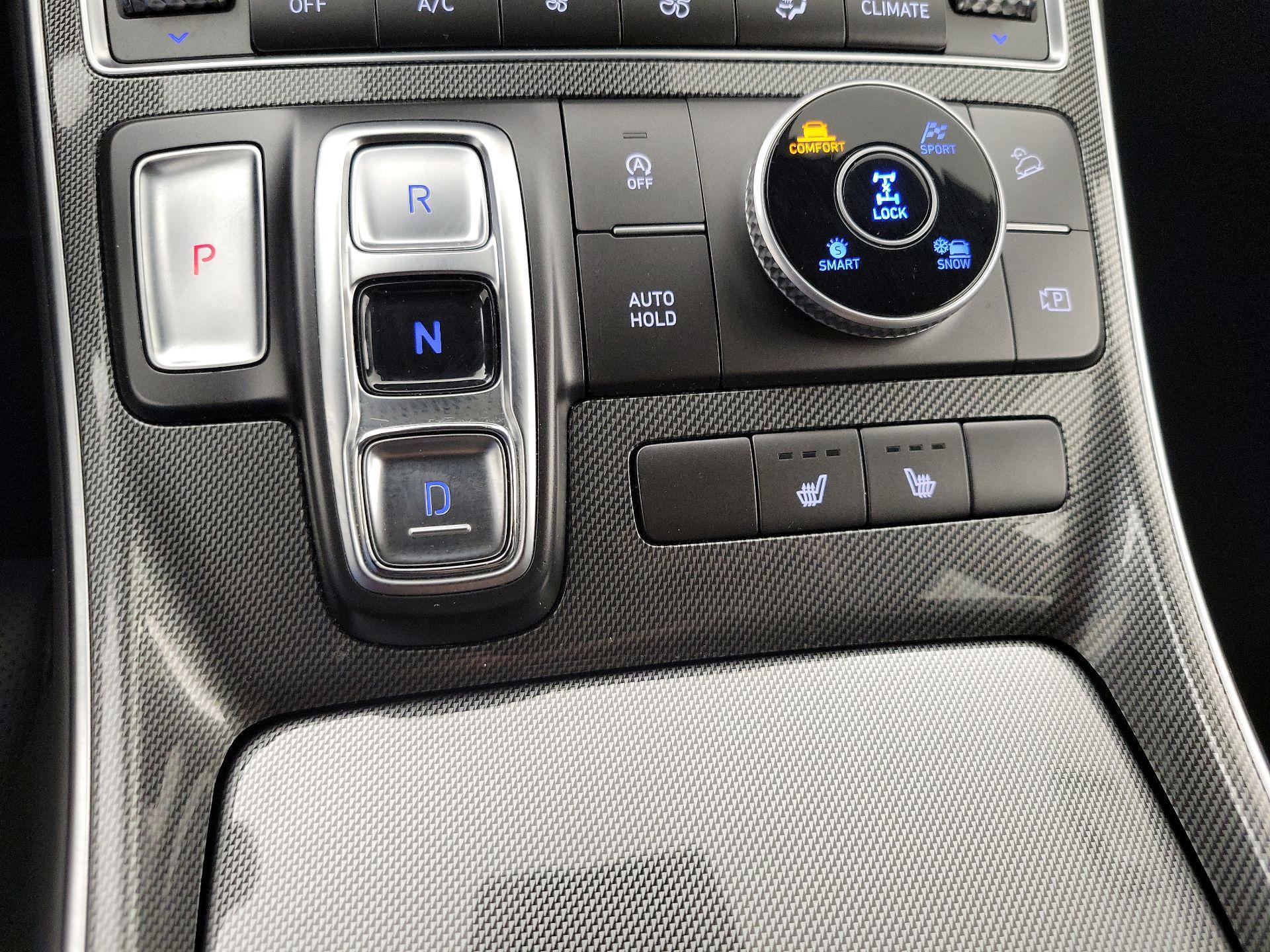 Thumbnail: 2023 Hyundai Santa Fe - 18