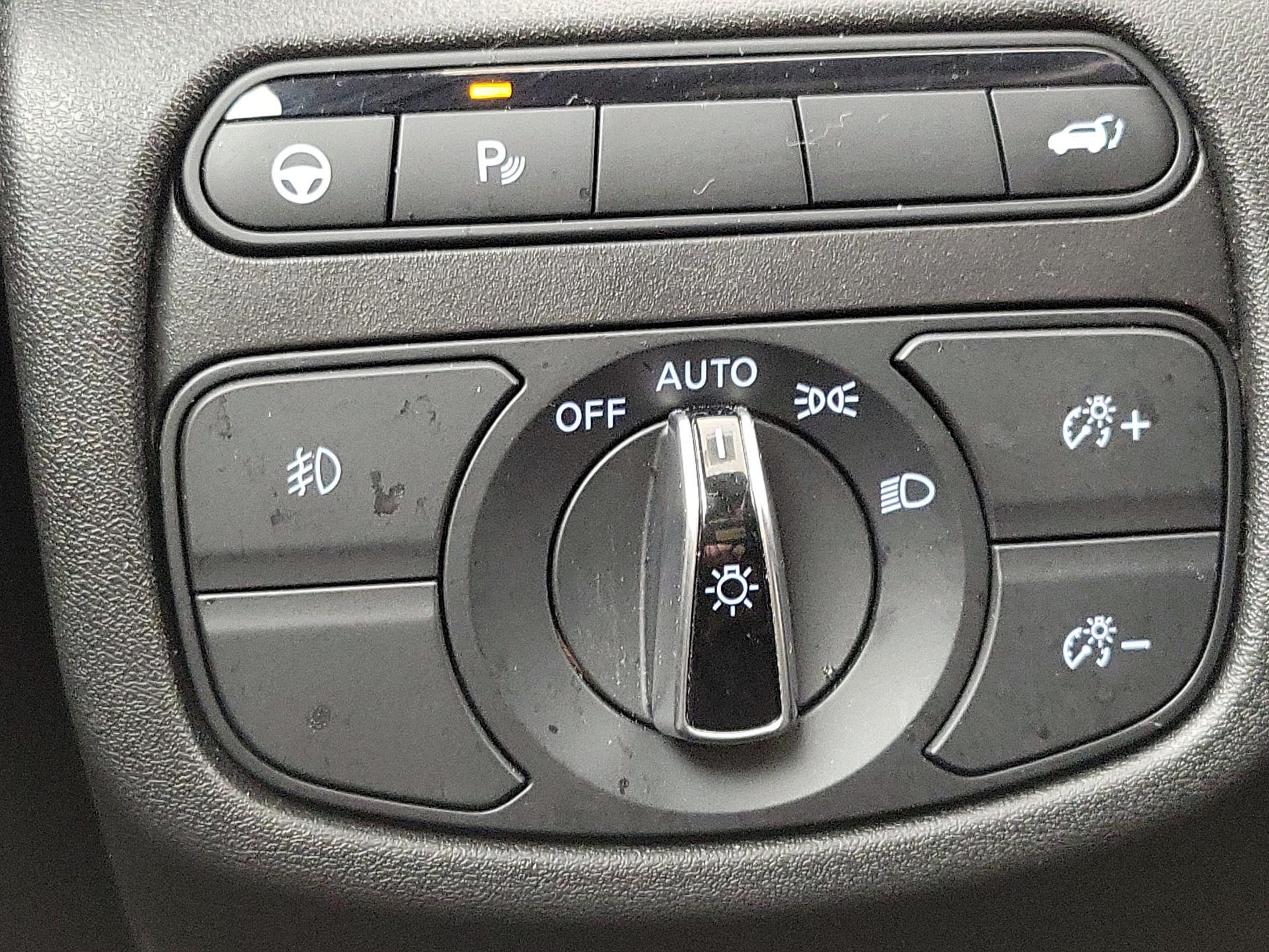 Thumbnail: 2023 INFINITI QX50 - 13