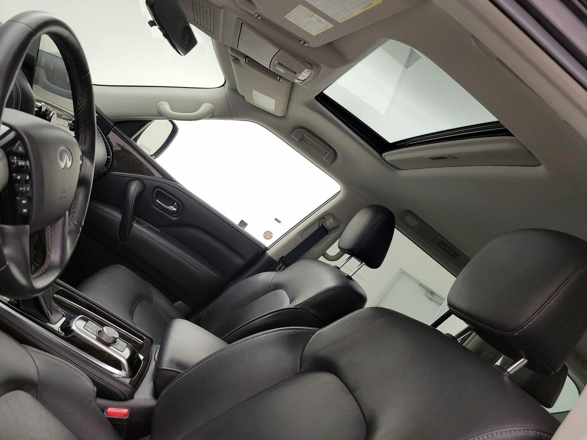 Thumbnail: 2023 INFINITI QX80 - 20