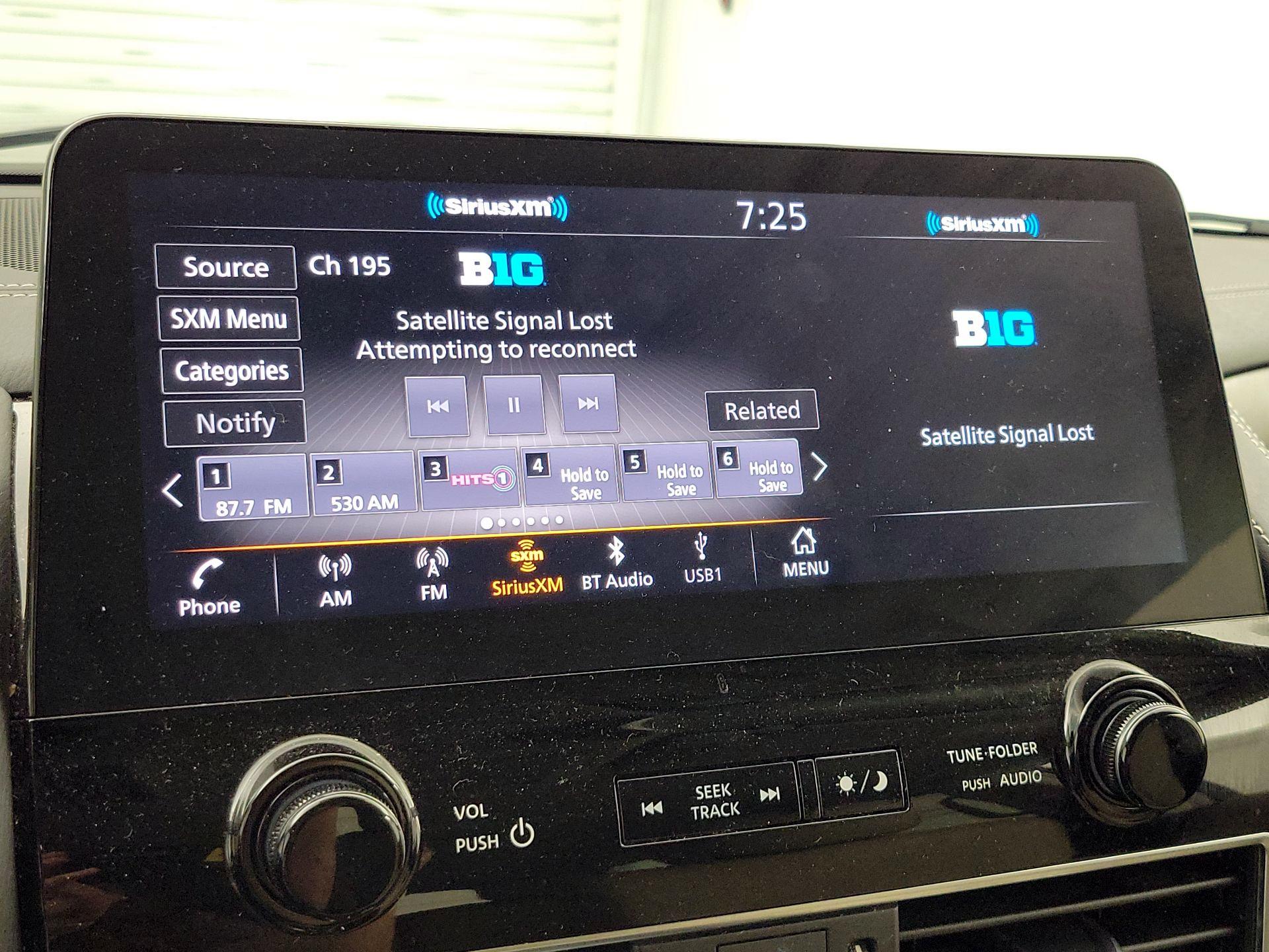 Thumbnail: 2023 INFINITI QX80 - 16