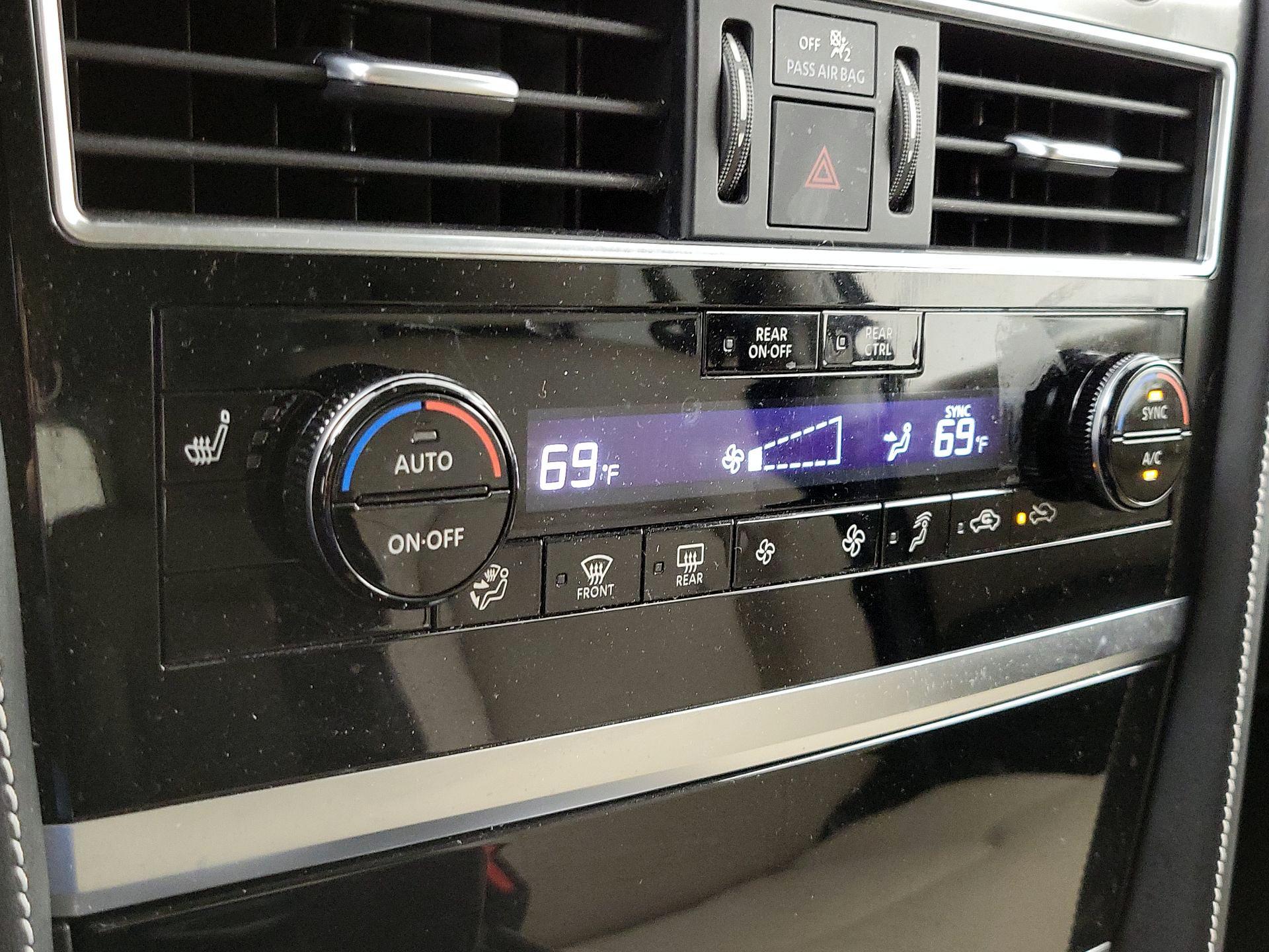 Thumbnail: 2023 INFINITI QX80 - 17