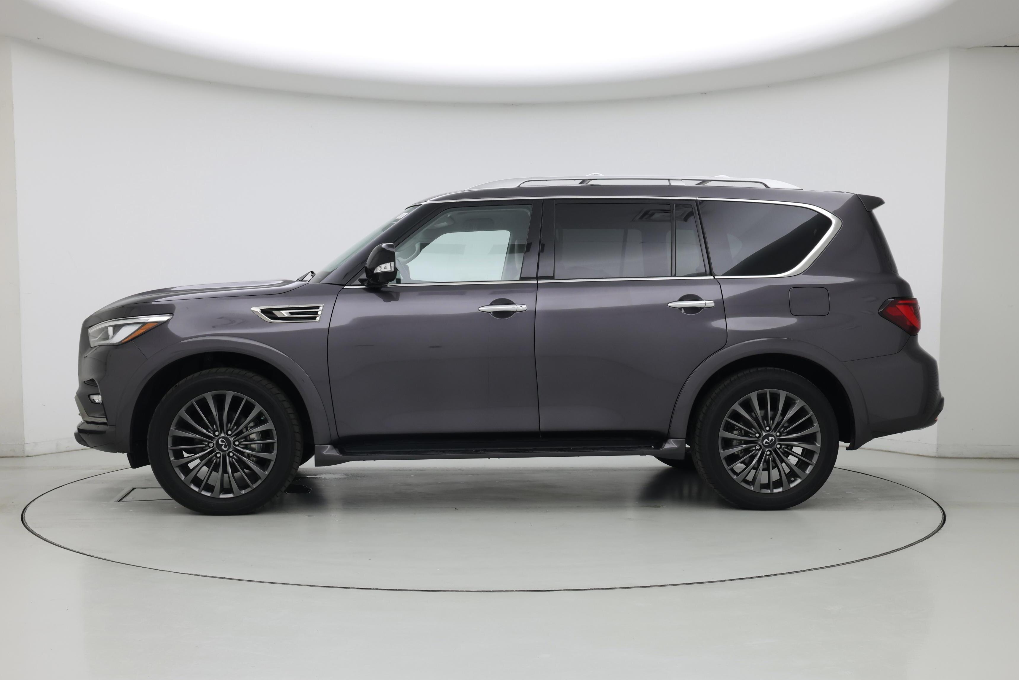 Thumbnail: 2023 INFINITI QX80 - 3