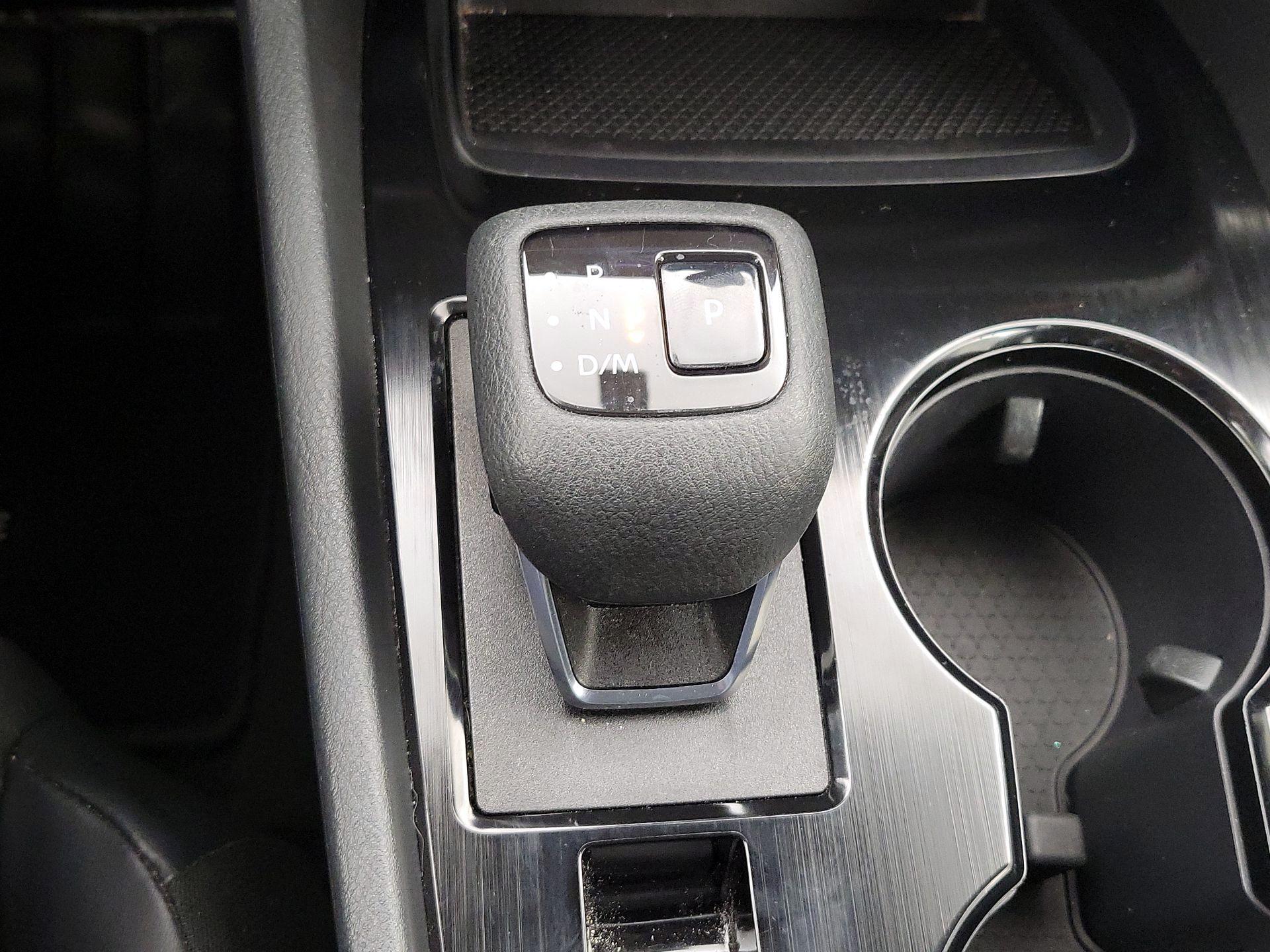 Thumbnail: 2023 Nissan Rogue - 17