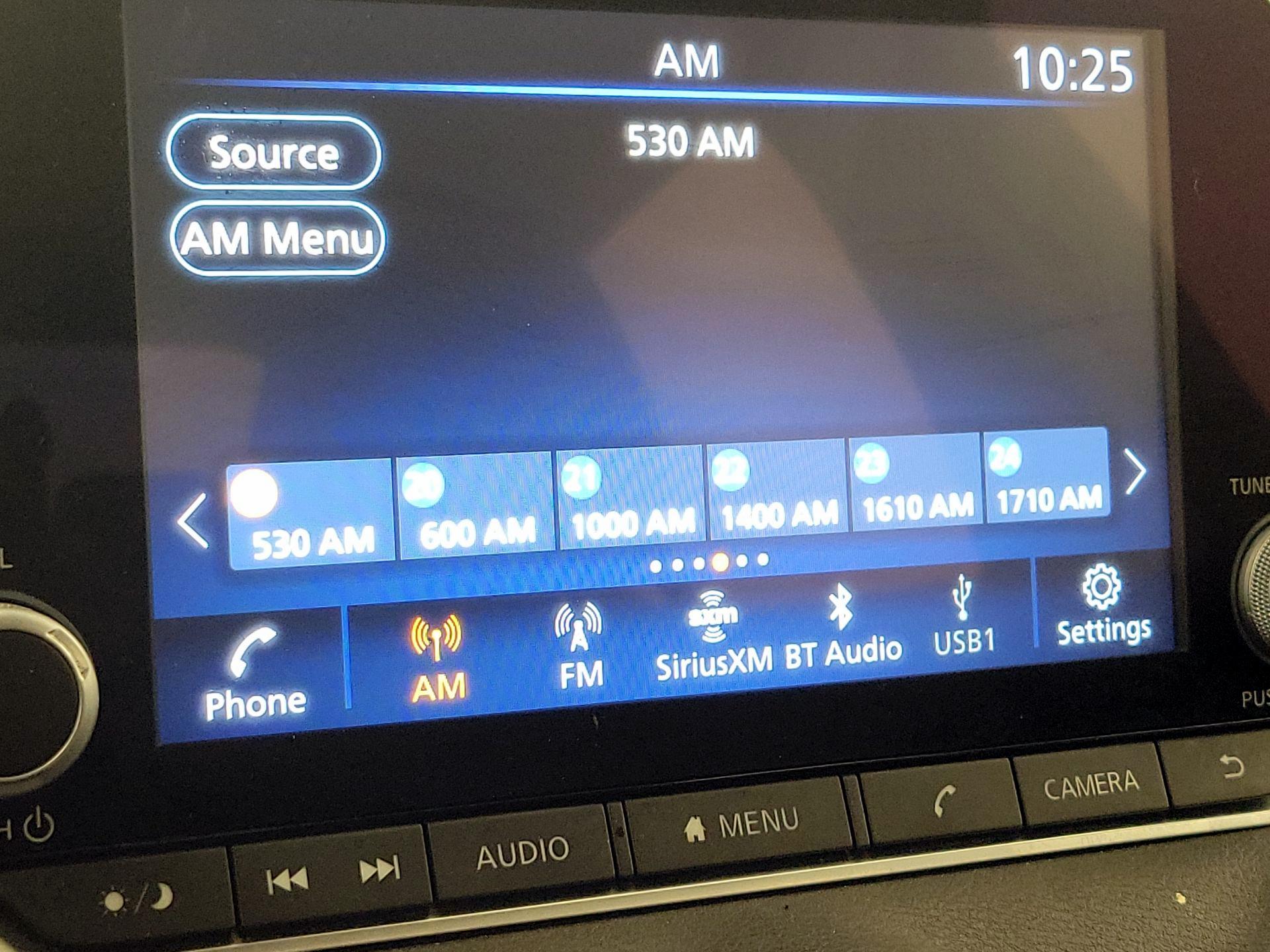 Thumbnail: 2023 Nissan Sentra - 15