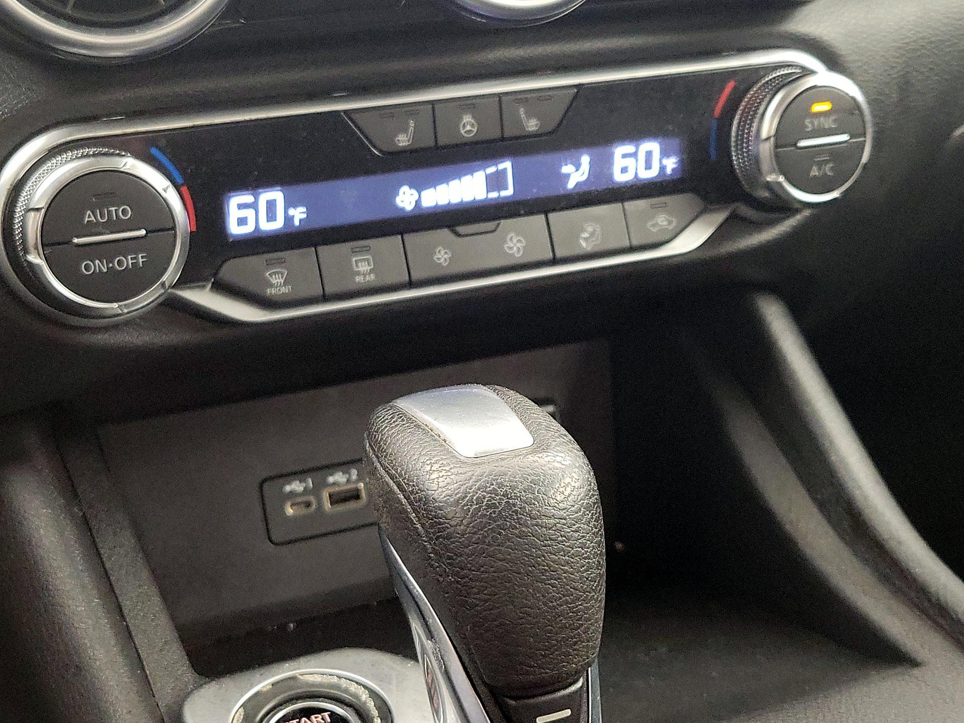 Thumbnail: 2023 Nissan Sentra - 16