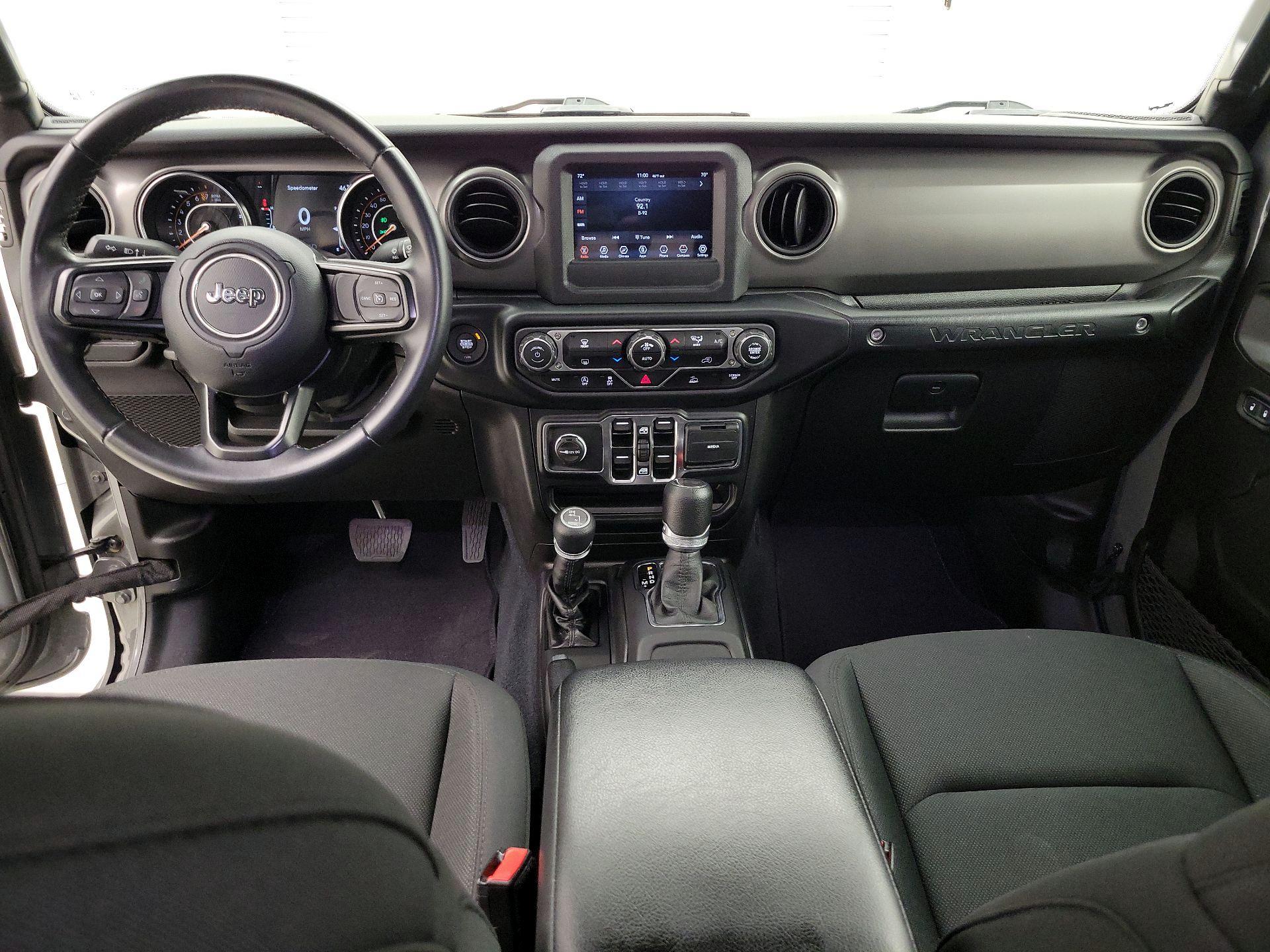 Thumbnail: 2022 Jeep Wrangler - 9