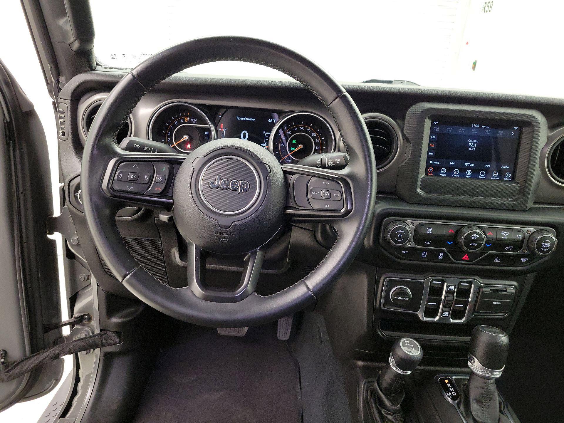 Thumbnail: 2022 Jeep Wrangler - 10