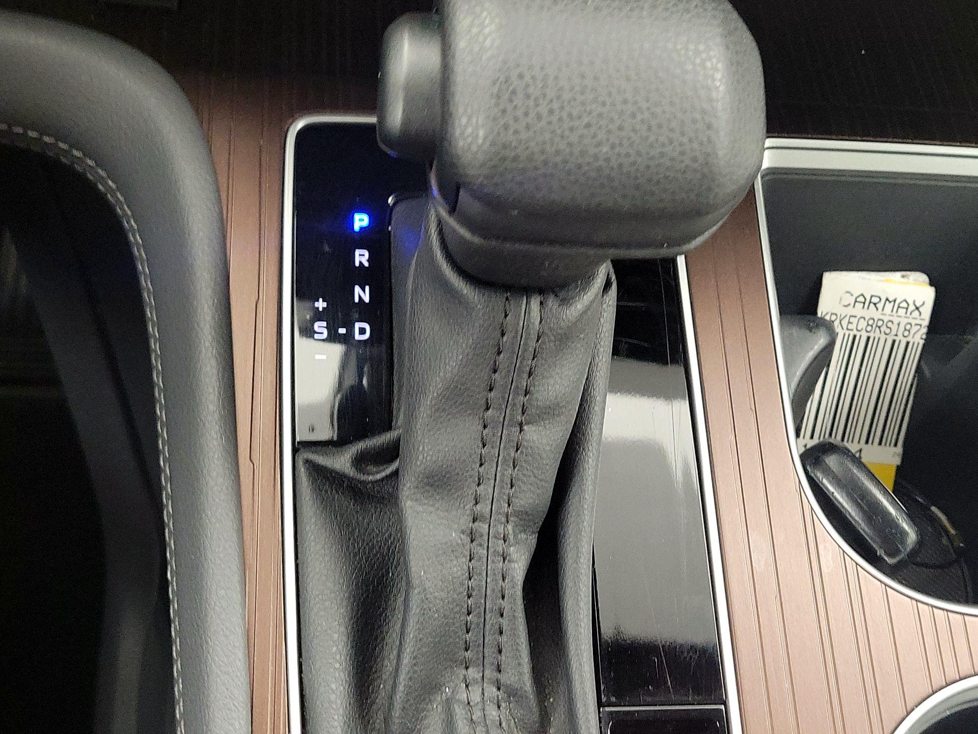 Thumbnail: 2024 Toyota Sienna - 17