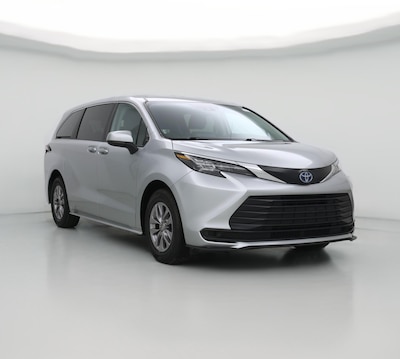 2024 Toyota Sienna LE
