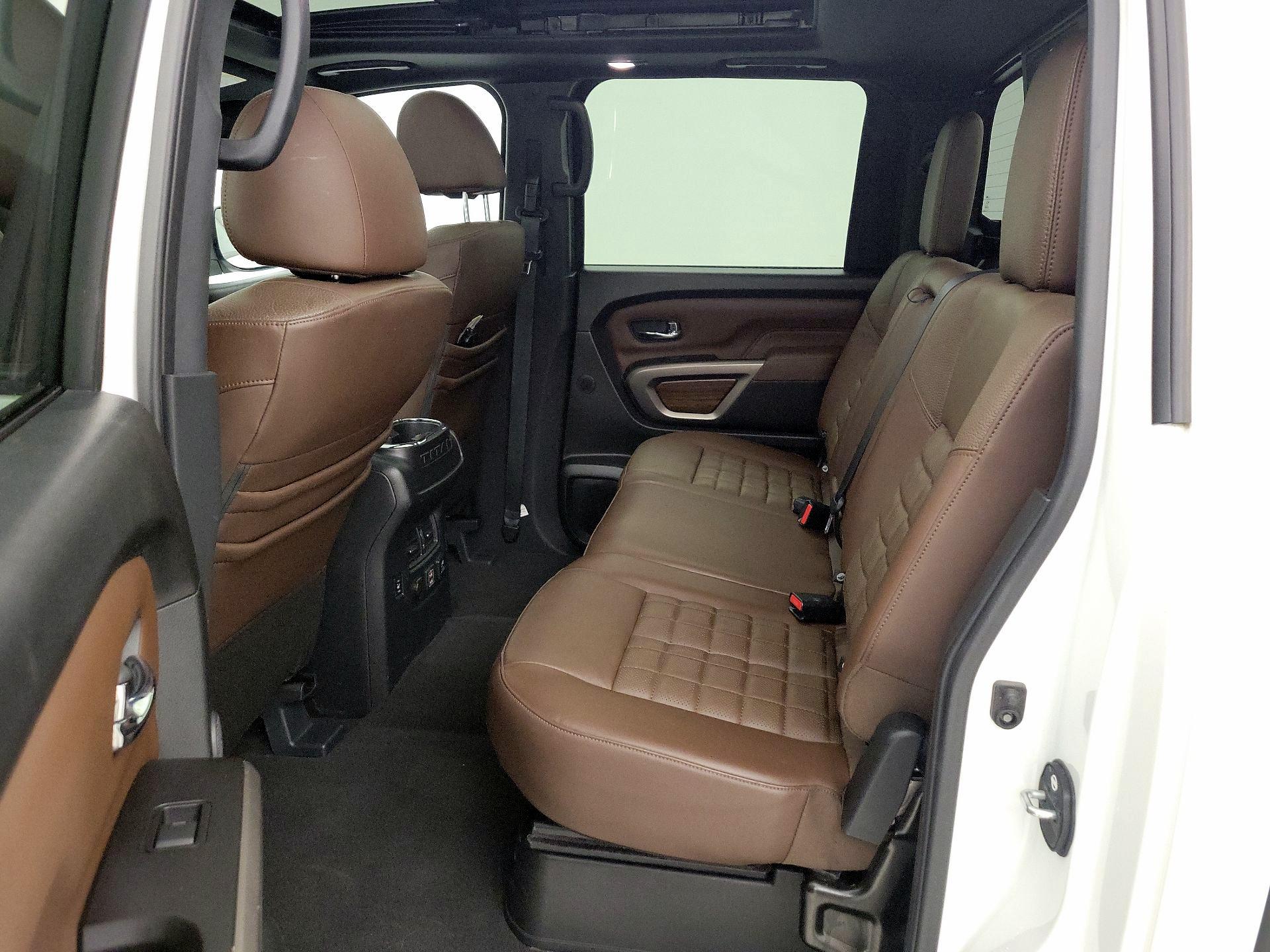 Thumbnail: 2020 Nissan Titan - 20