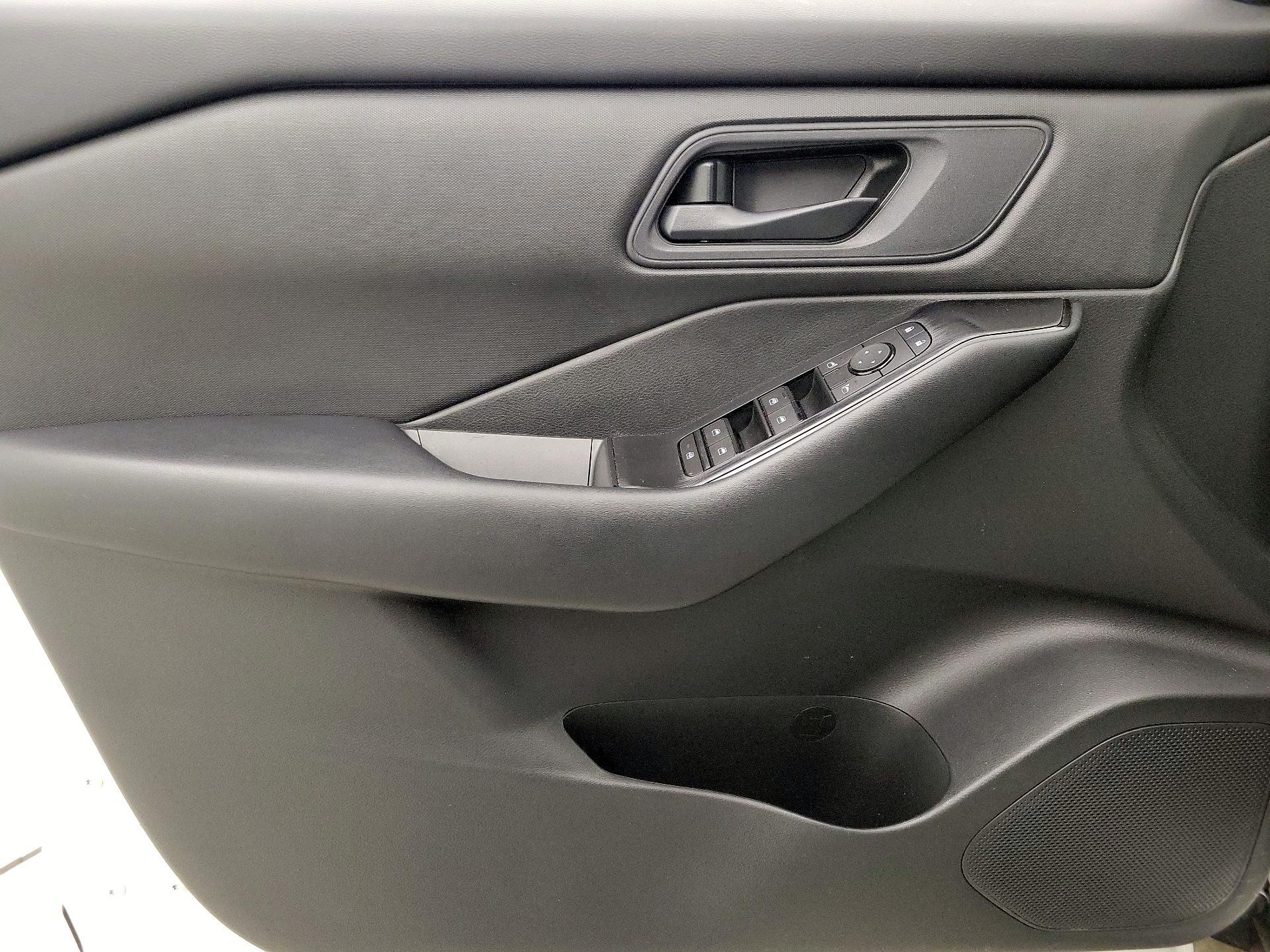 Thumbnail: 2024 Nissan Rogue - 12