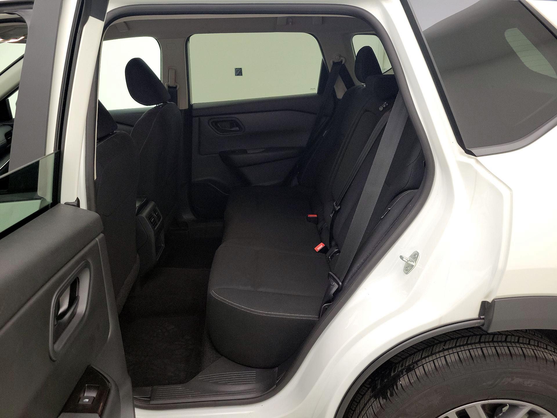 Thumbnail: 2024 Nissan Rogue - 19