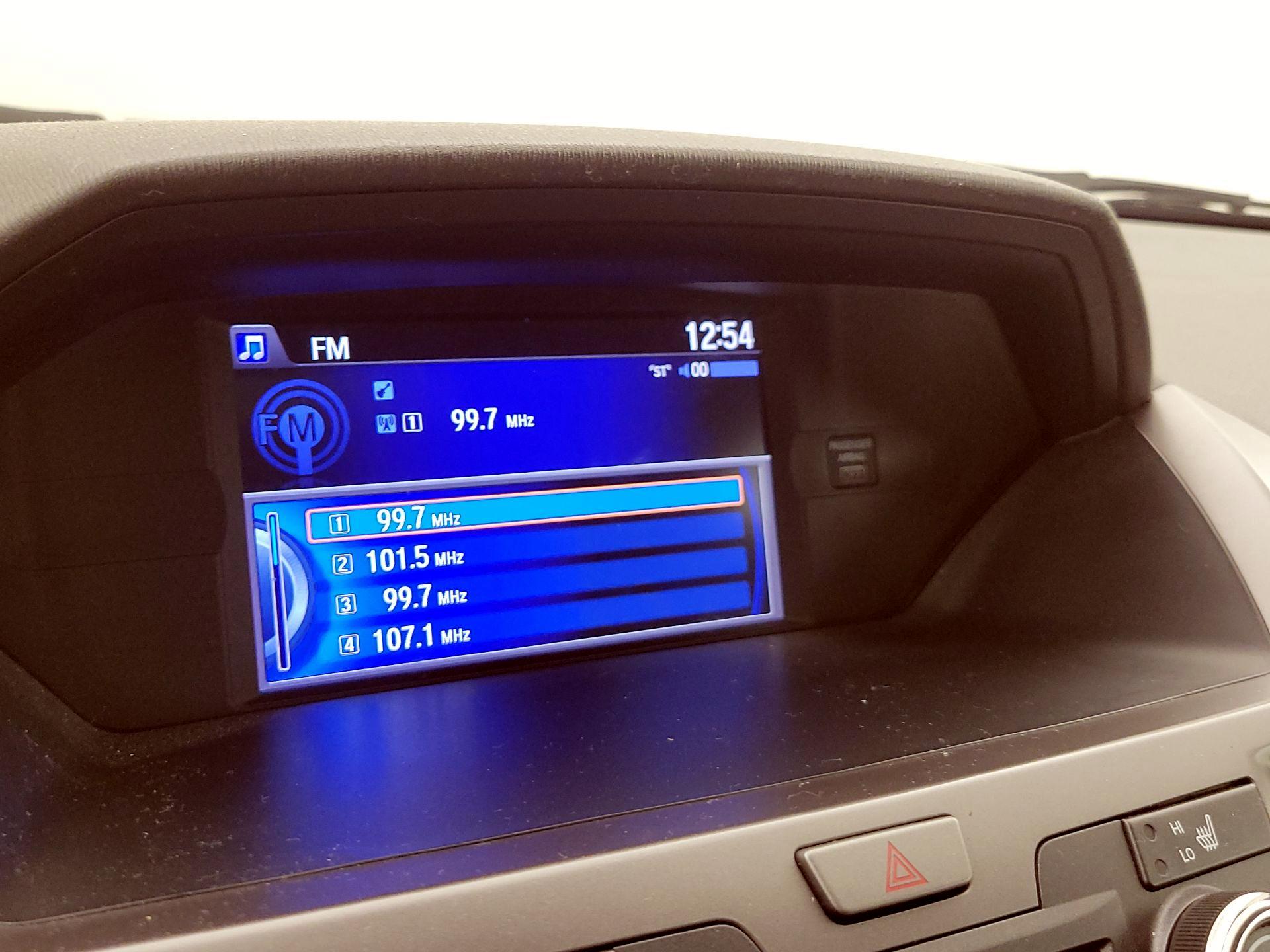 Thumbnail: 2014 Honda Odyssey - 16