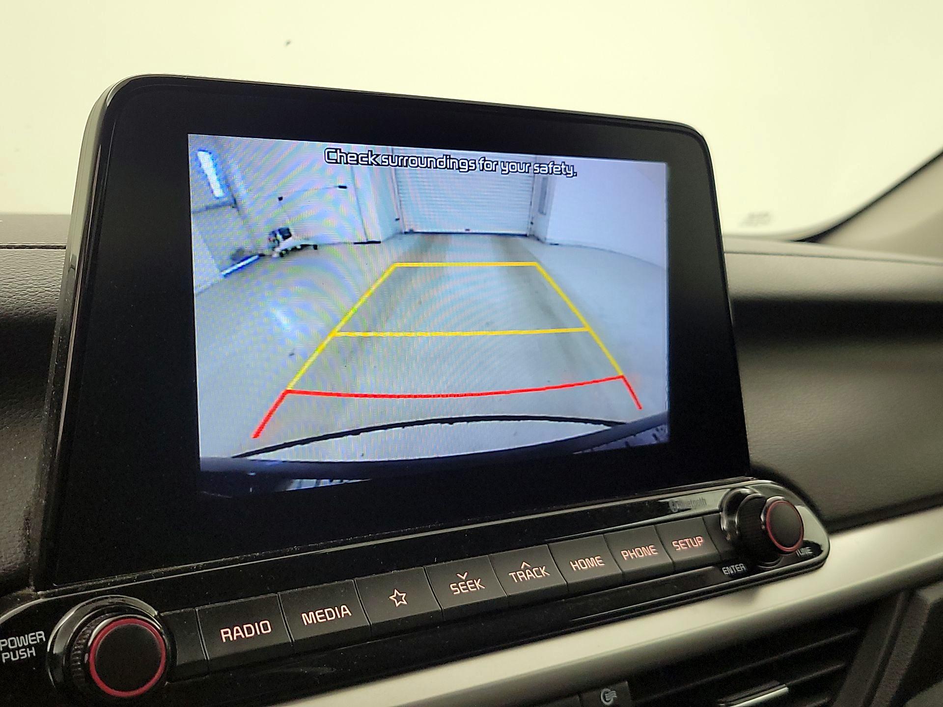 Thumbnail: 2020 Kia Forte - 14