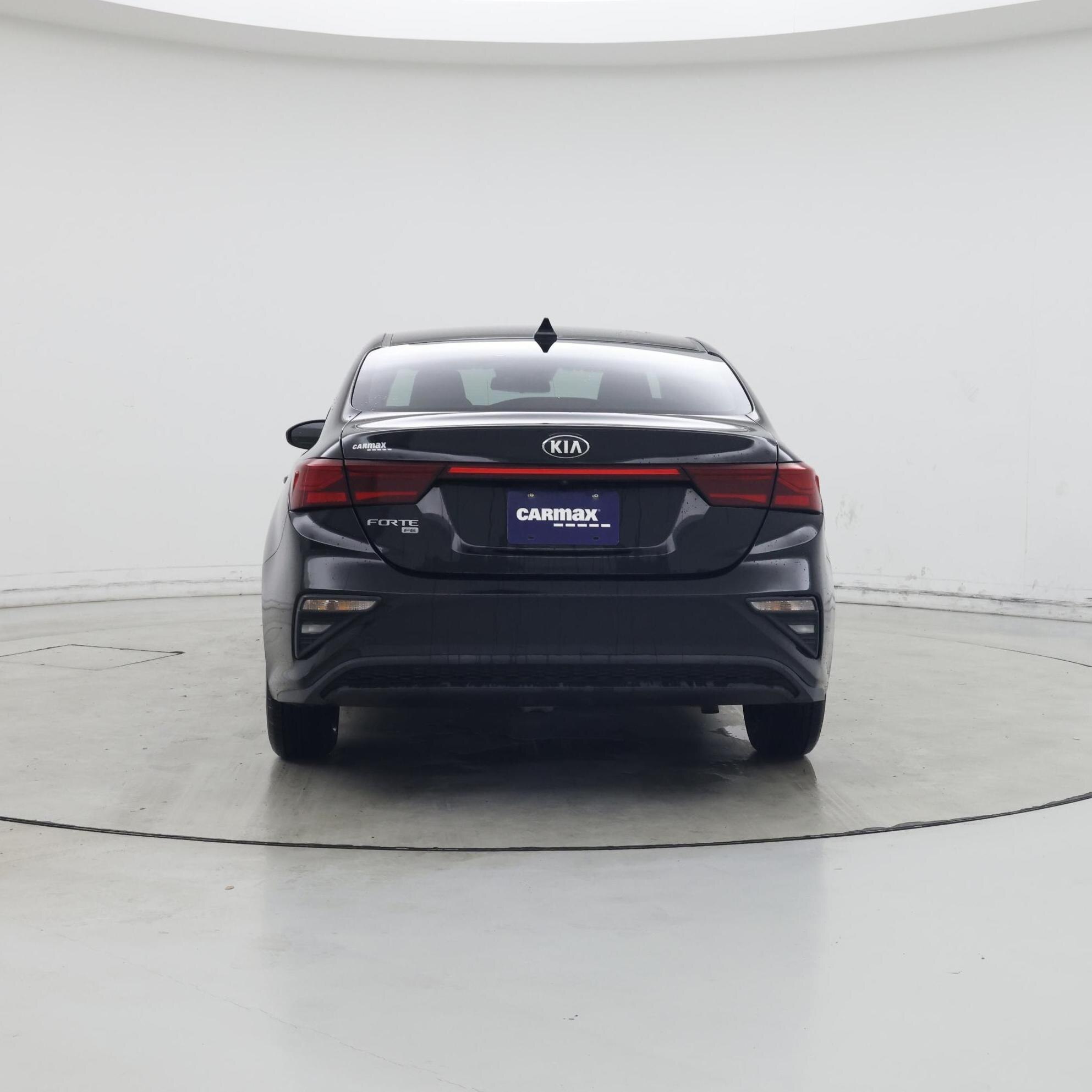 Thumbnail: 2020 Kia Forte - 6