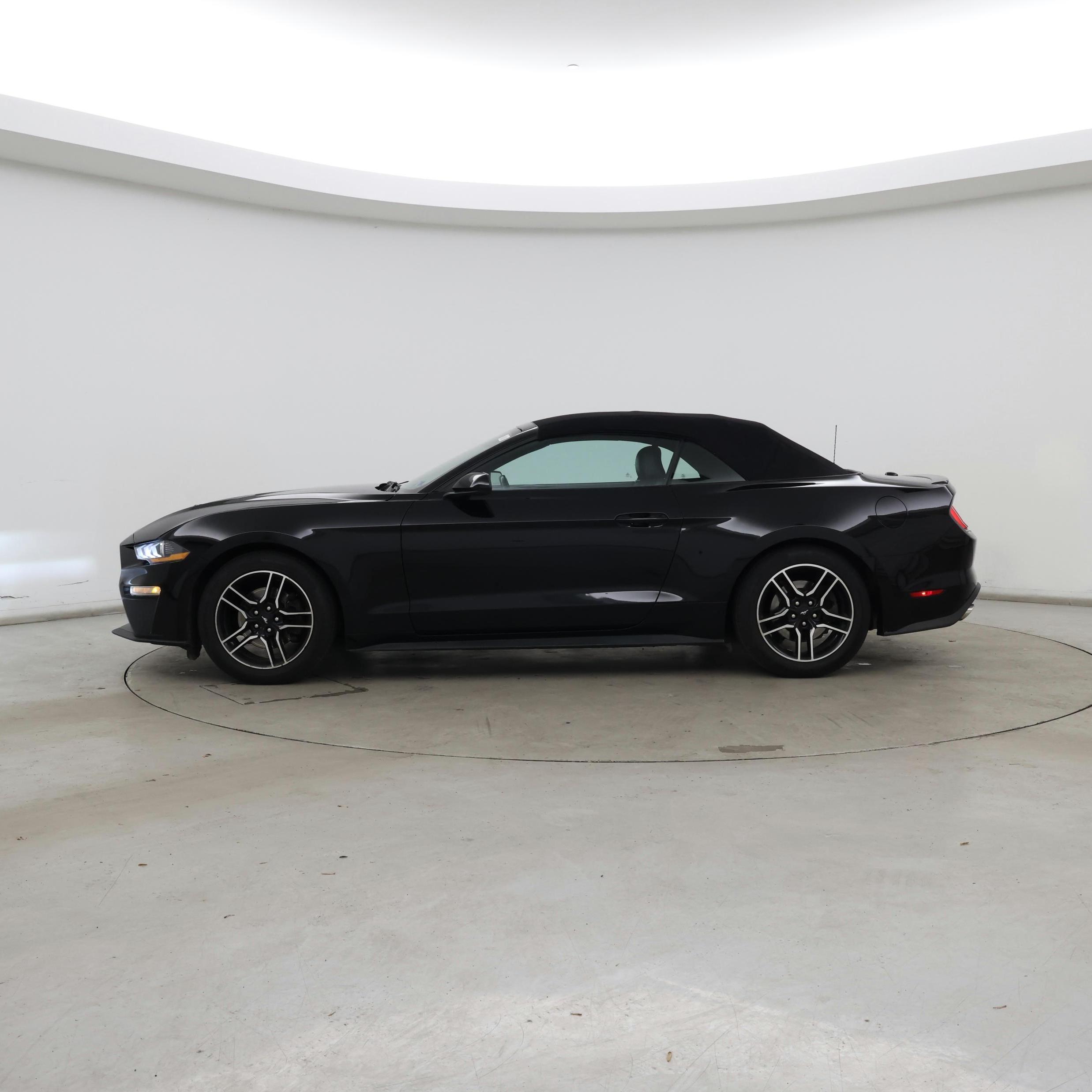 Thumbnail: 2021 Ford Mustang - 3