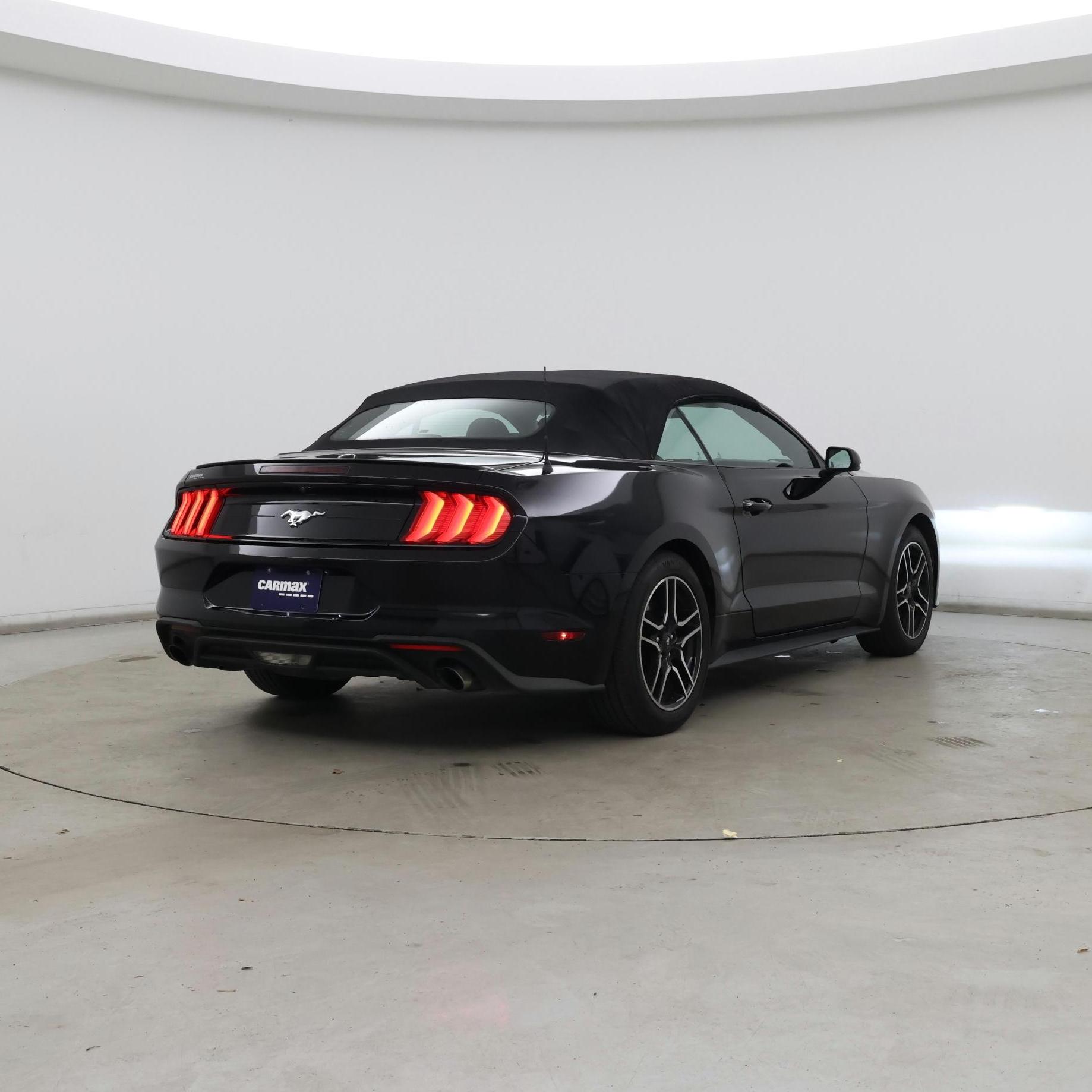 Thumbnail: 2021 Ford Mustang - 8