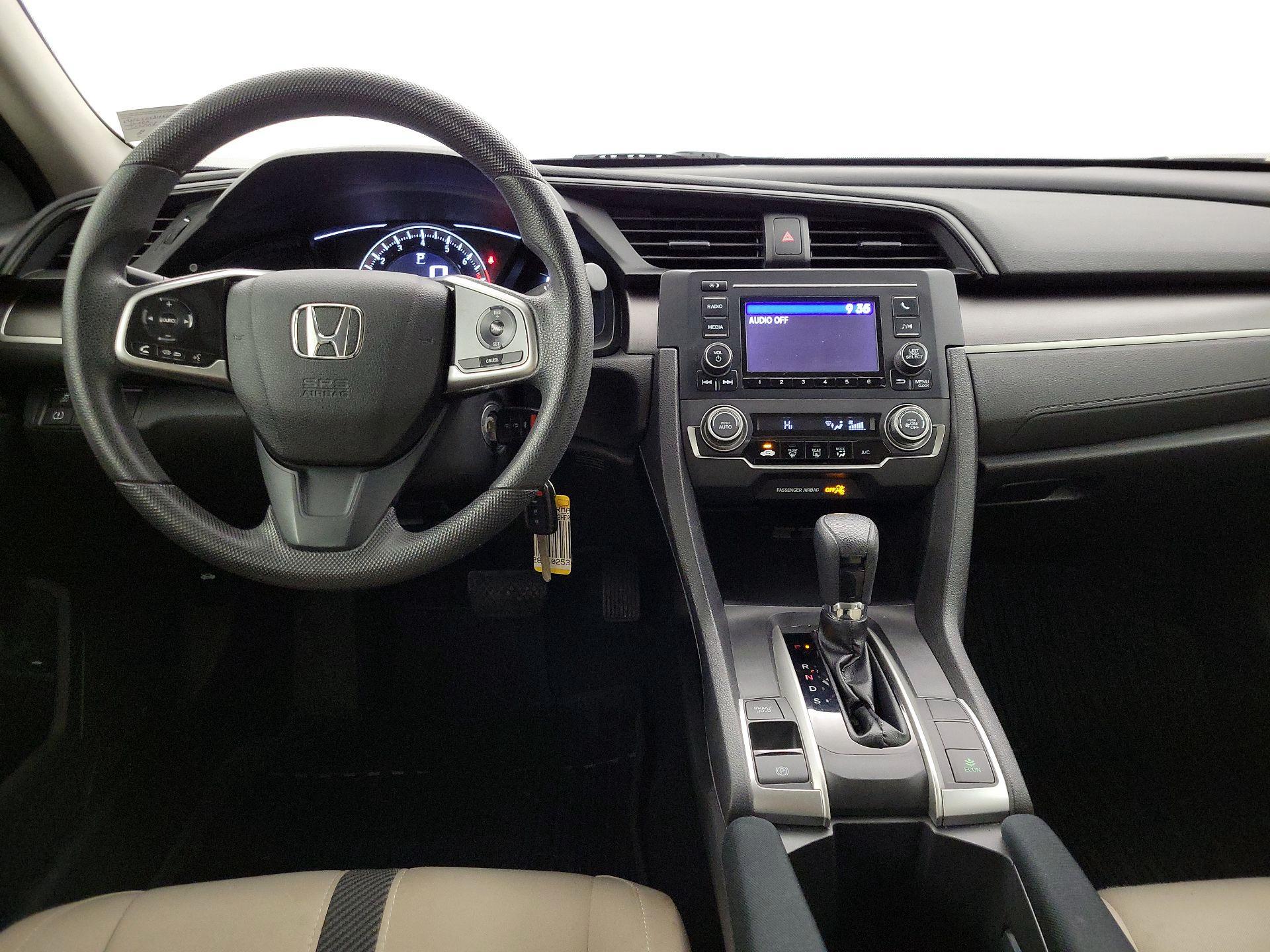 Thumbnail: 2017 Honda Civic - 9