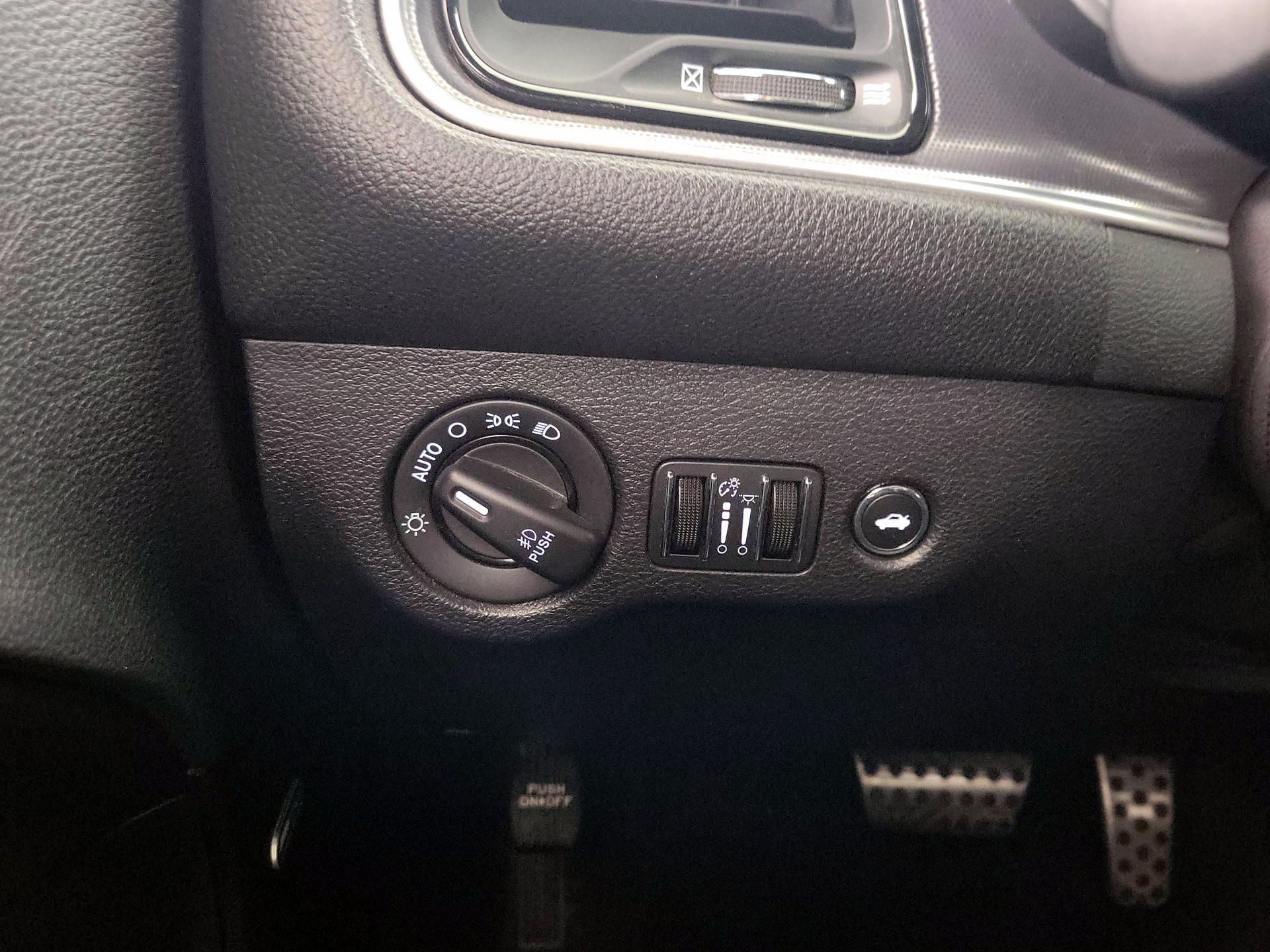 Thumbnail: 2016 Dodge Challenger - 13