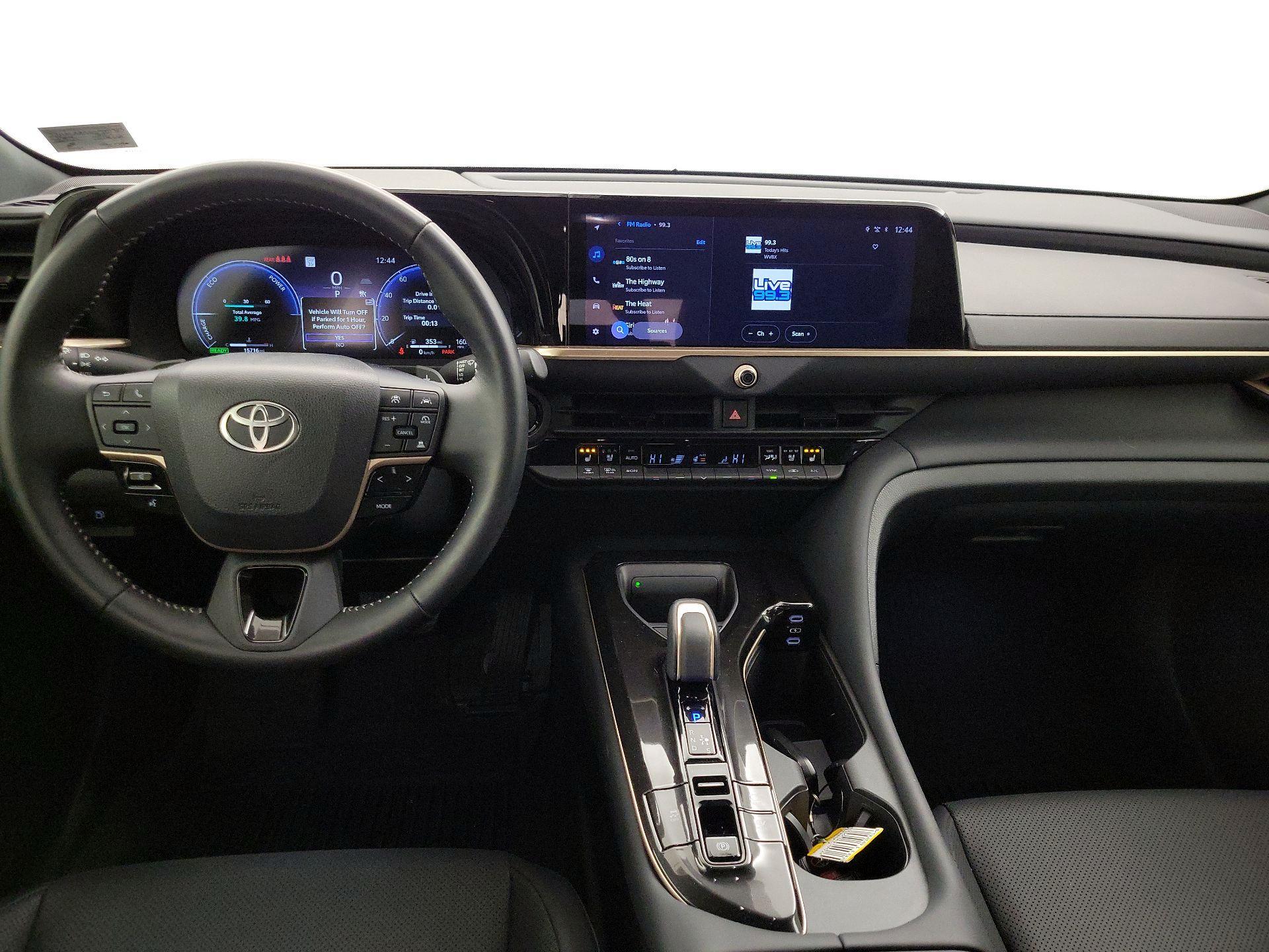 Thumbnail: 2025 Toyota Crown Signia - 9