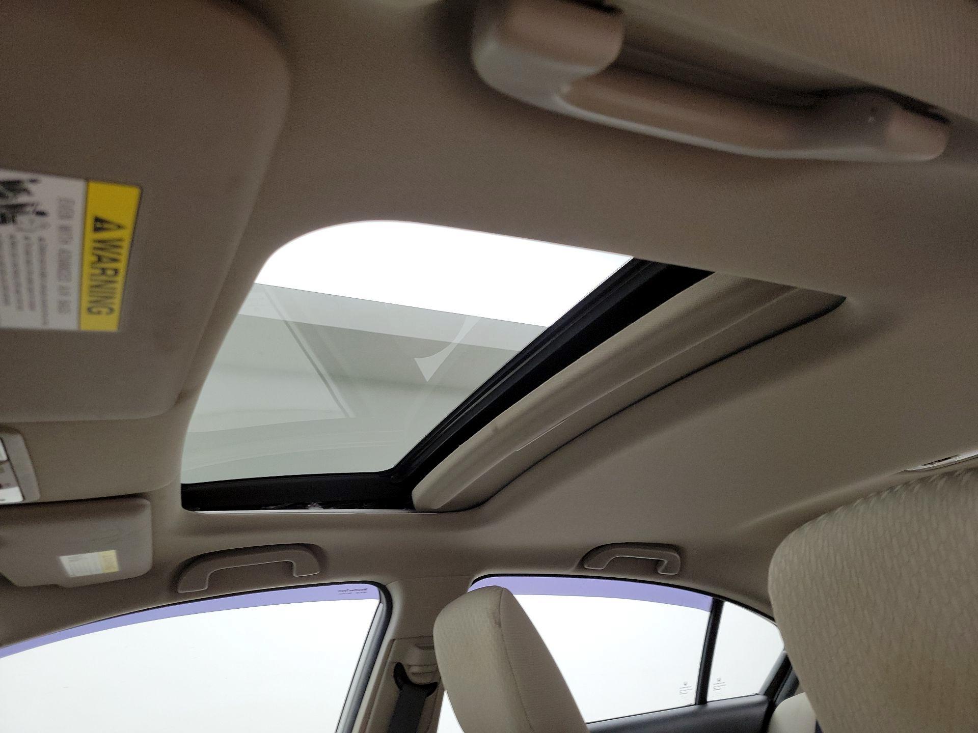 Thumbnail: 2014 Honda Civic - 19