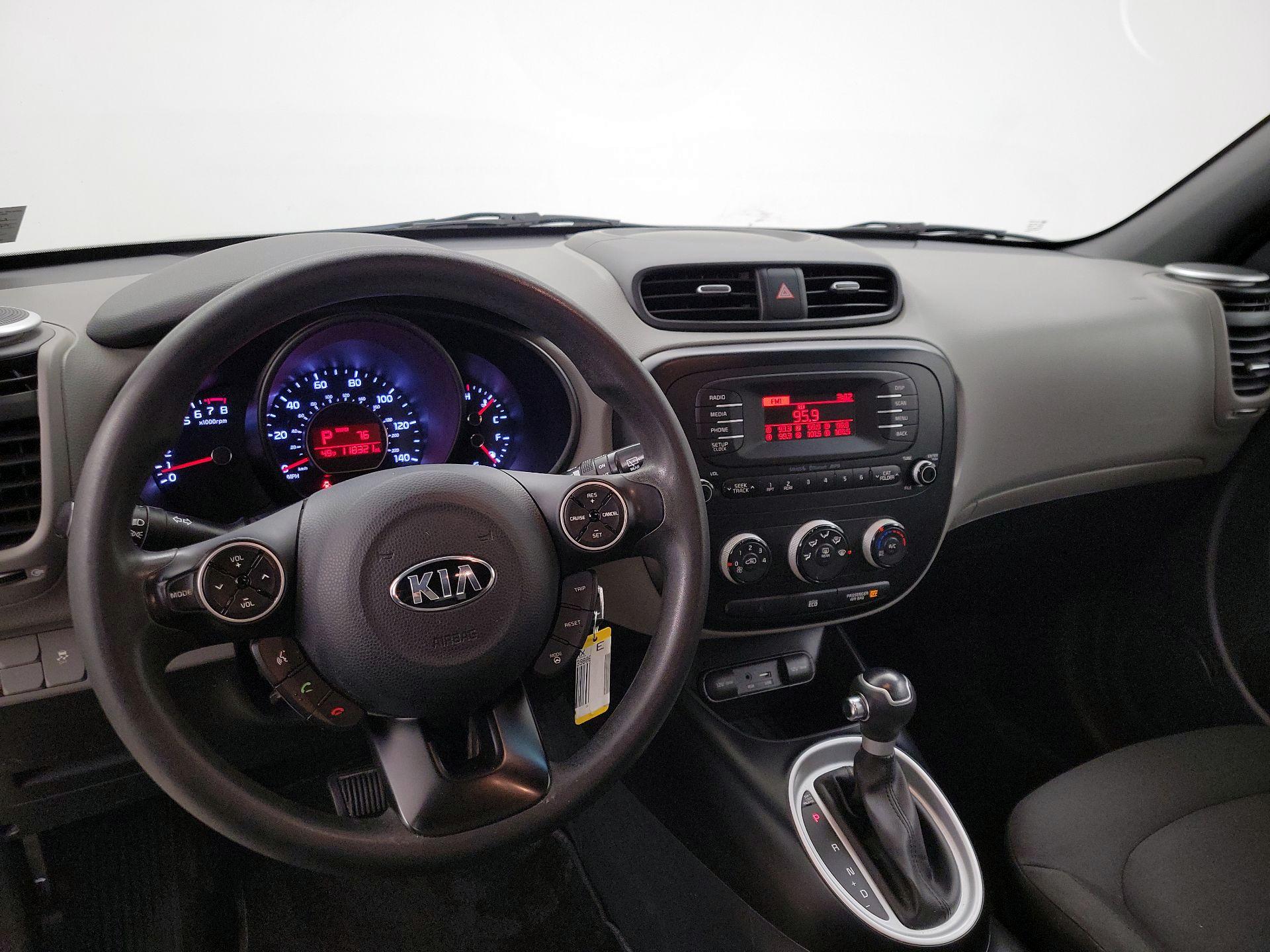 Thumbnail: 2016 Kia Soul - 9