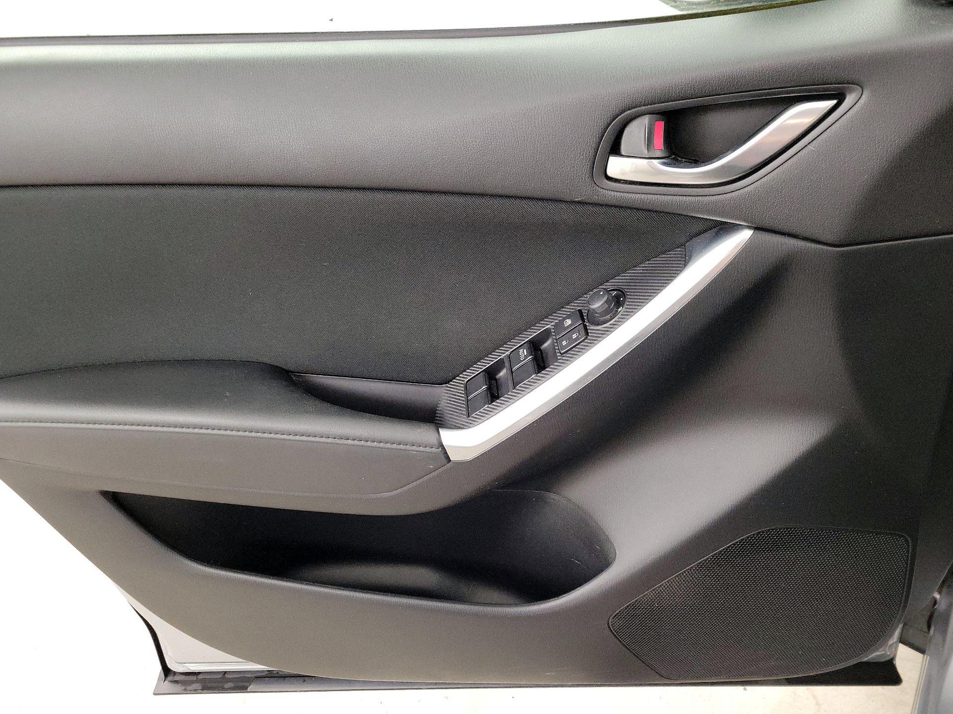 Thumbnail: 2016 Mazda CX-5 - 12