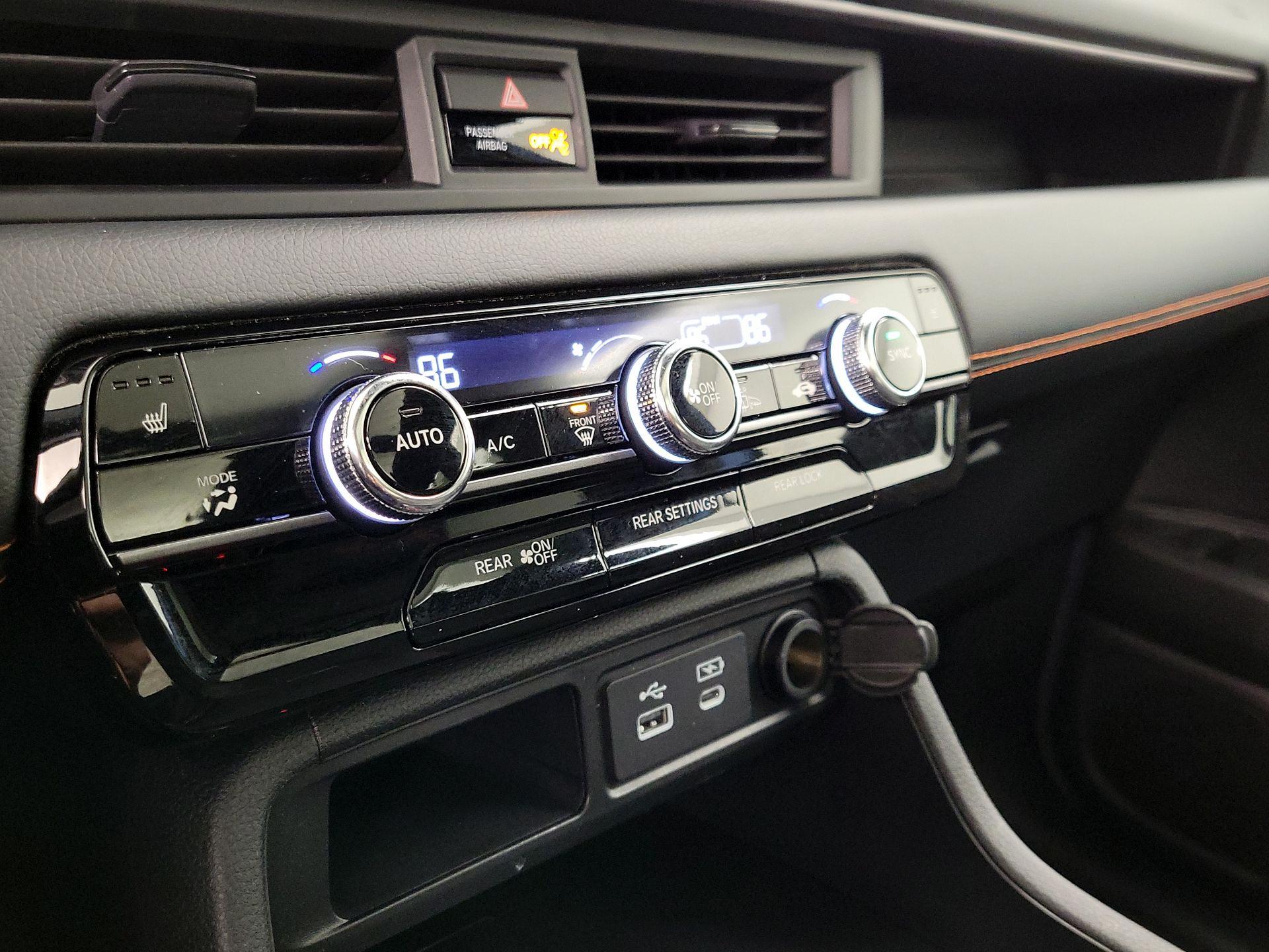 Thumbnail: 2025 Honda Pilot - 16