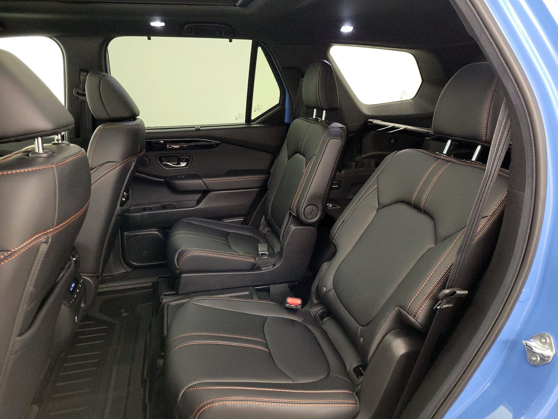 Thumbnail: 2025 Honda Pilot - 20