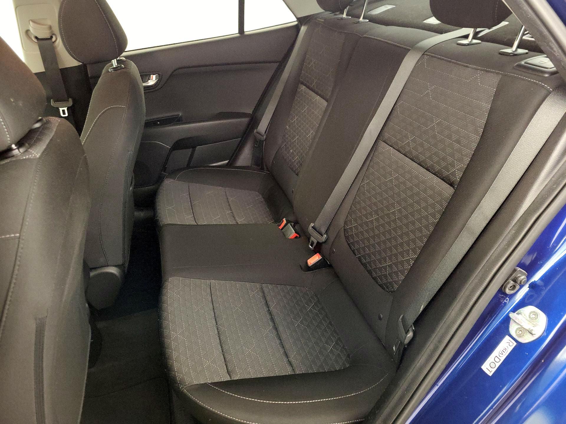 Thumbnail: 2019 Kia Rio - 19