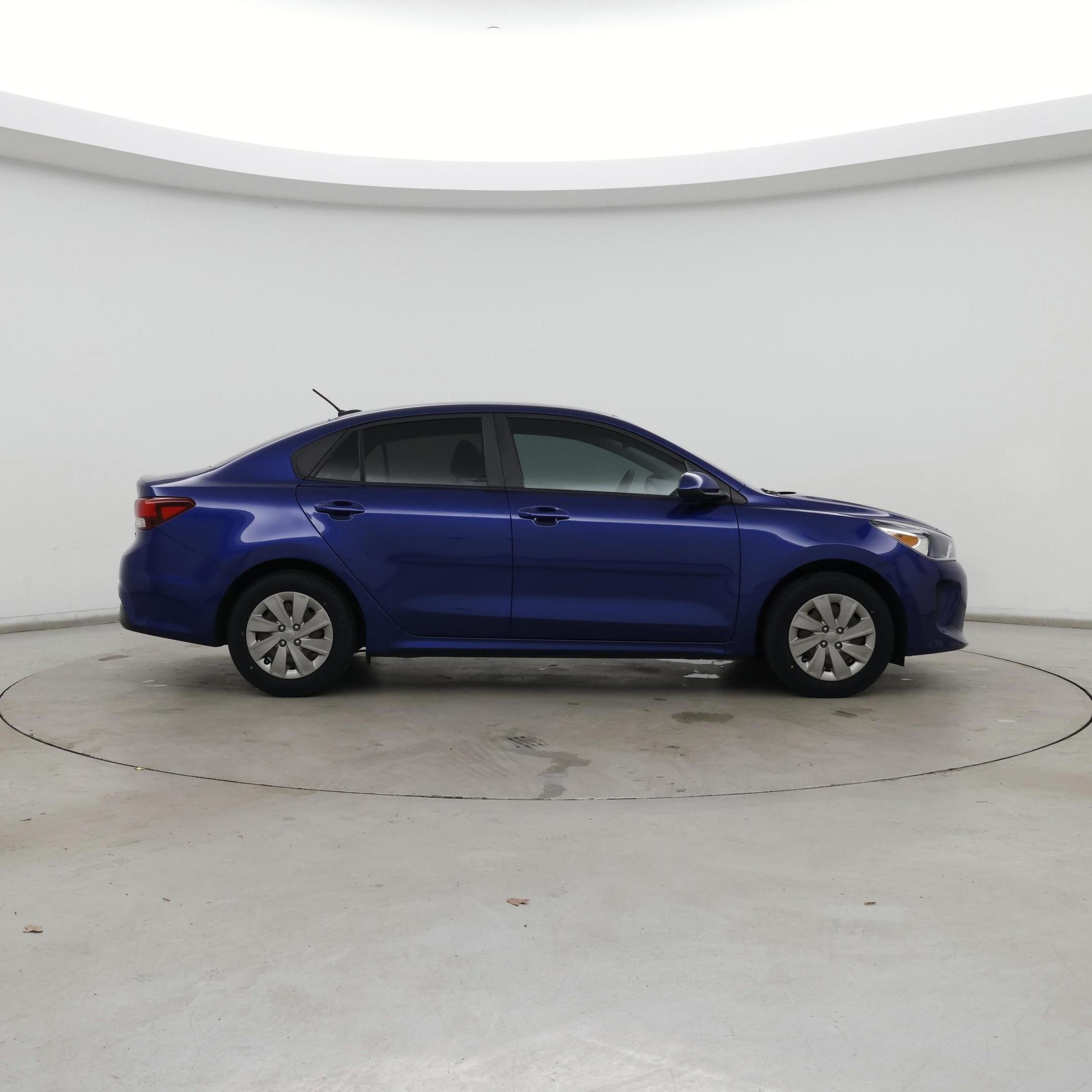 Thumbnail: 2019 Kia Rio - 7