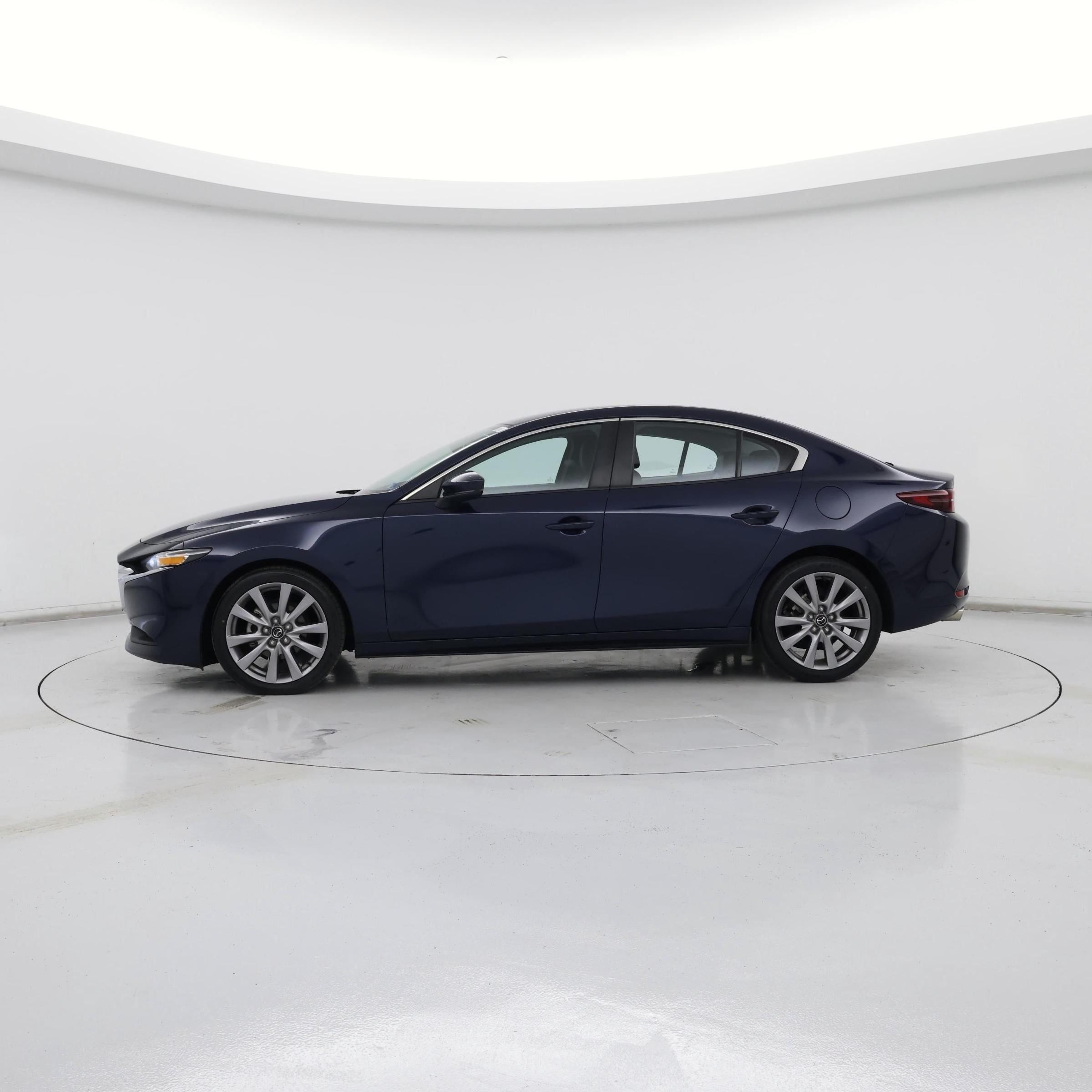Thumbnail: 2021 Mazda Mazda3 - 3
