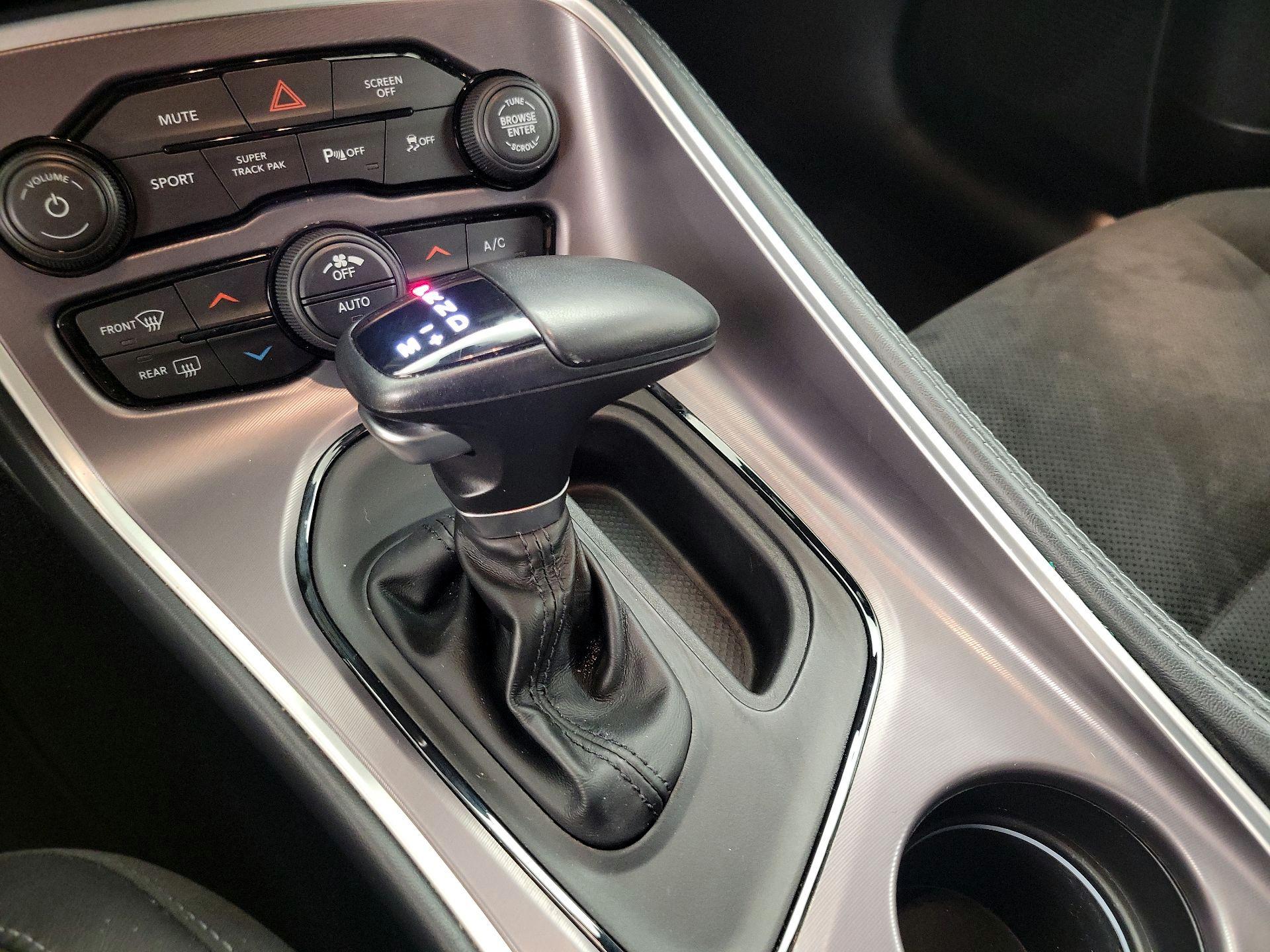 Thumbnail: 2022 Dodge Challenger - 18