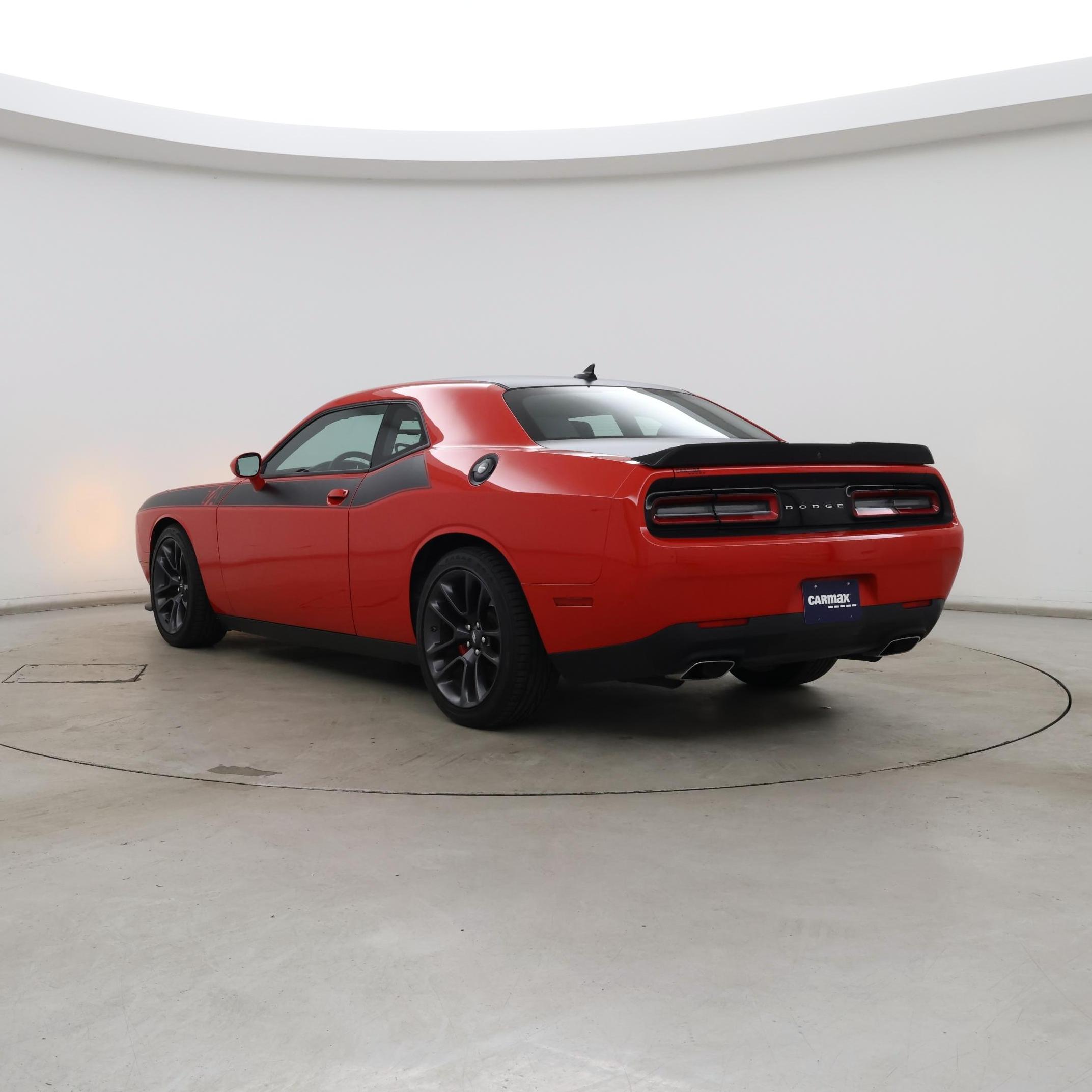 Thumbnail: 2022 Dodge Challenger - 2