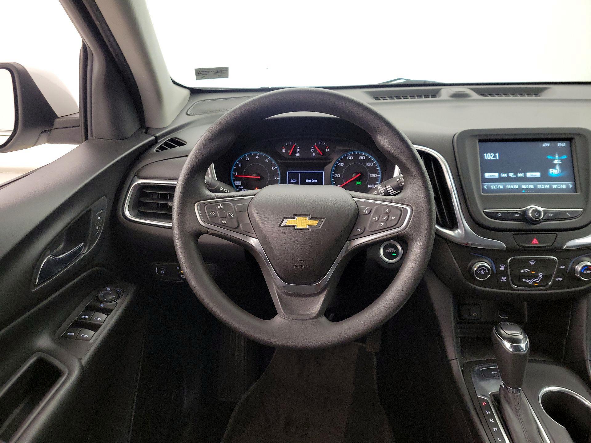 Thumbnail: 2018 Chevrolet Equinox - 10