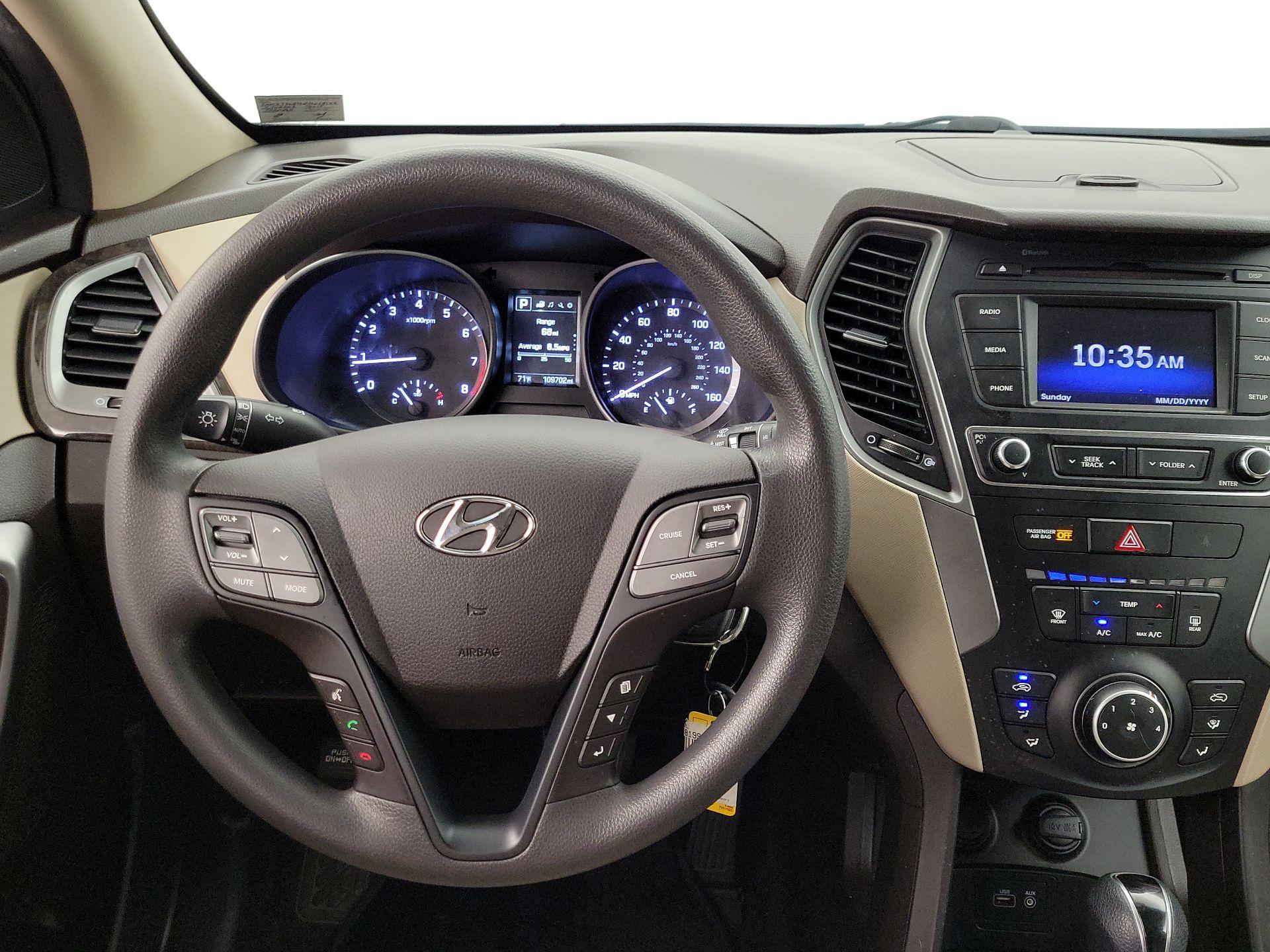 Thumbnail: 2018 Hyundai Santa Fe - 10