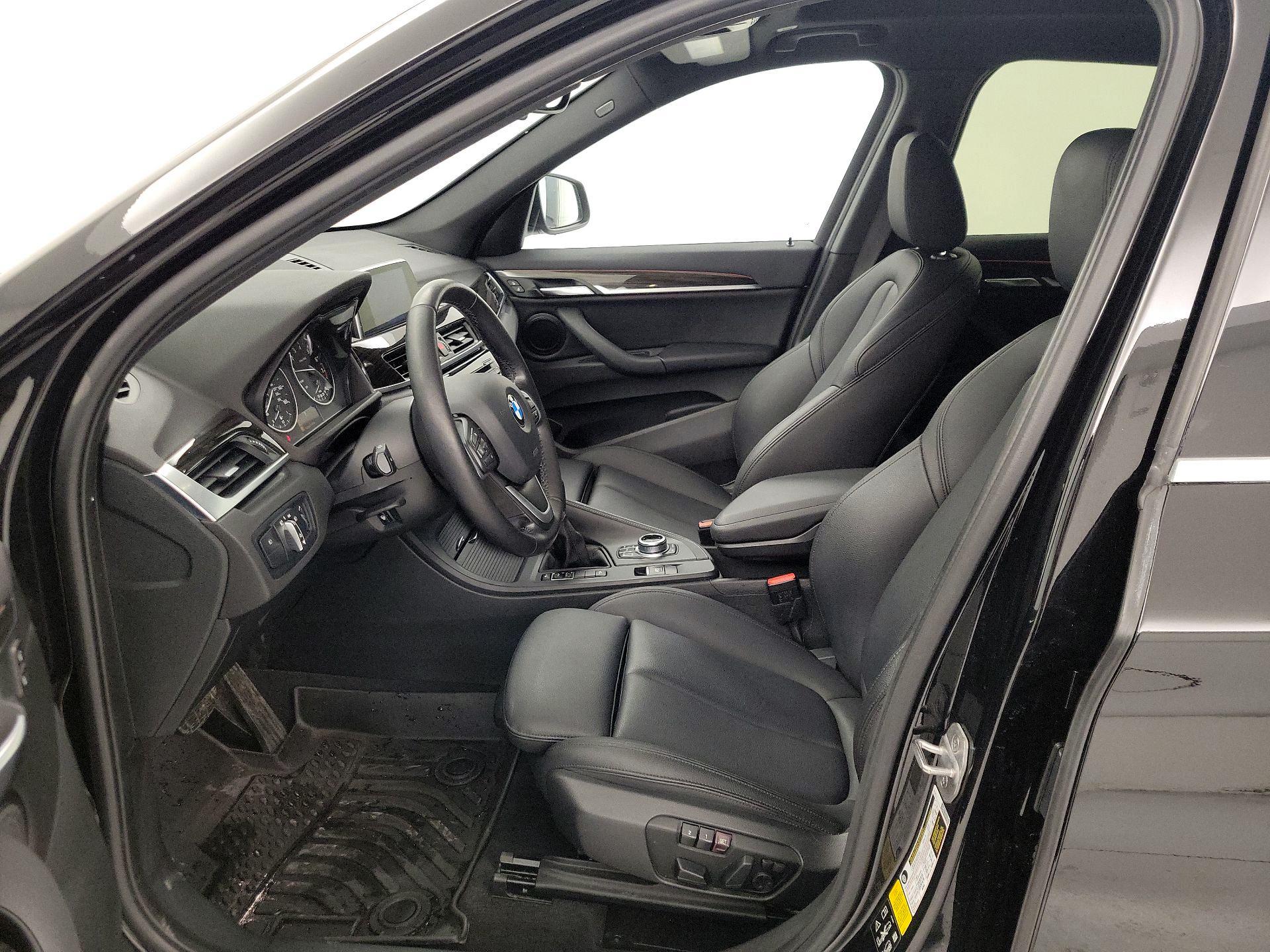 Thumbnail: 2018 BMW X1 - 11