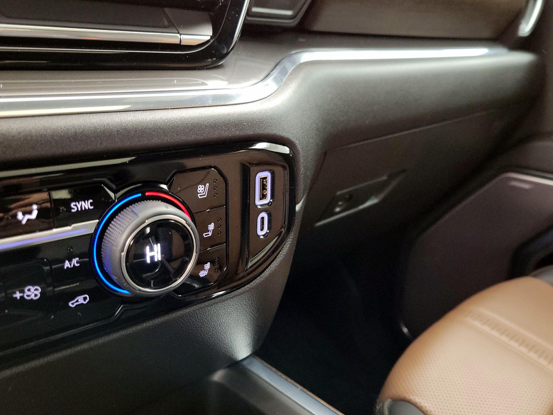 Thumbnail: 2024 Chevrolet Silverado 2500 - 18