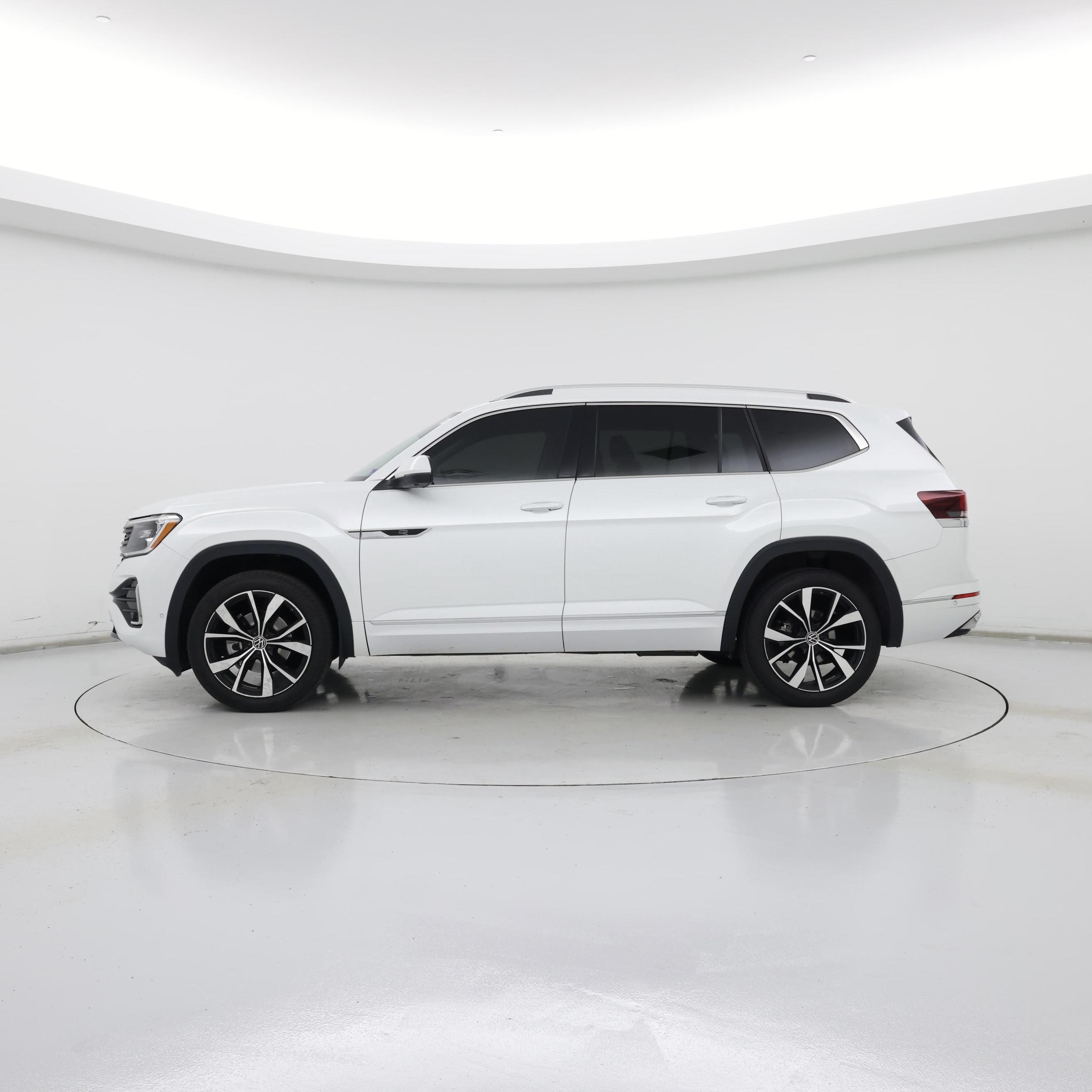 Thumbnail: 2024 Volkswagen Atlas - 3