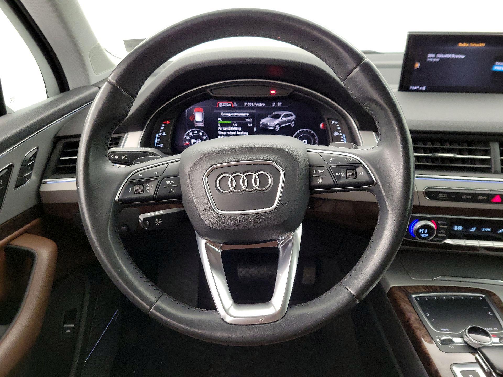 Thumbnail: 2019 Audi Q7 - 10