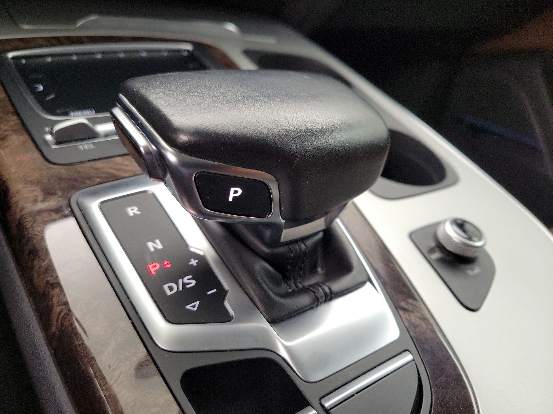 Thumbnail: 2019 Audi Q7 - 18