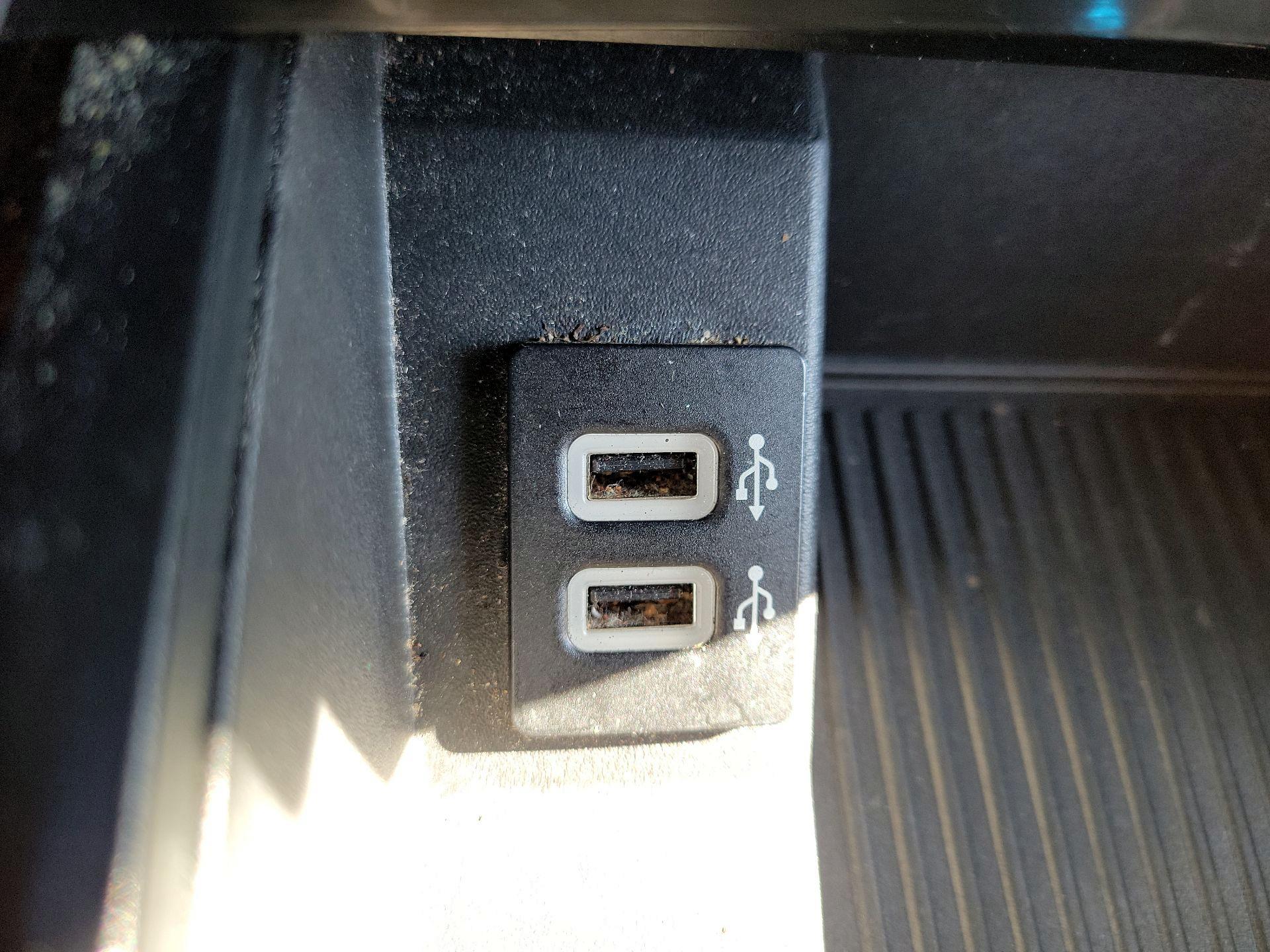 Thumbnail: 2019 Ford F-150 - 17