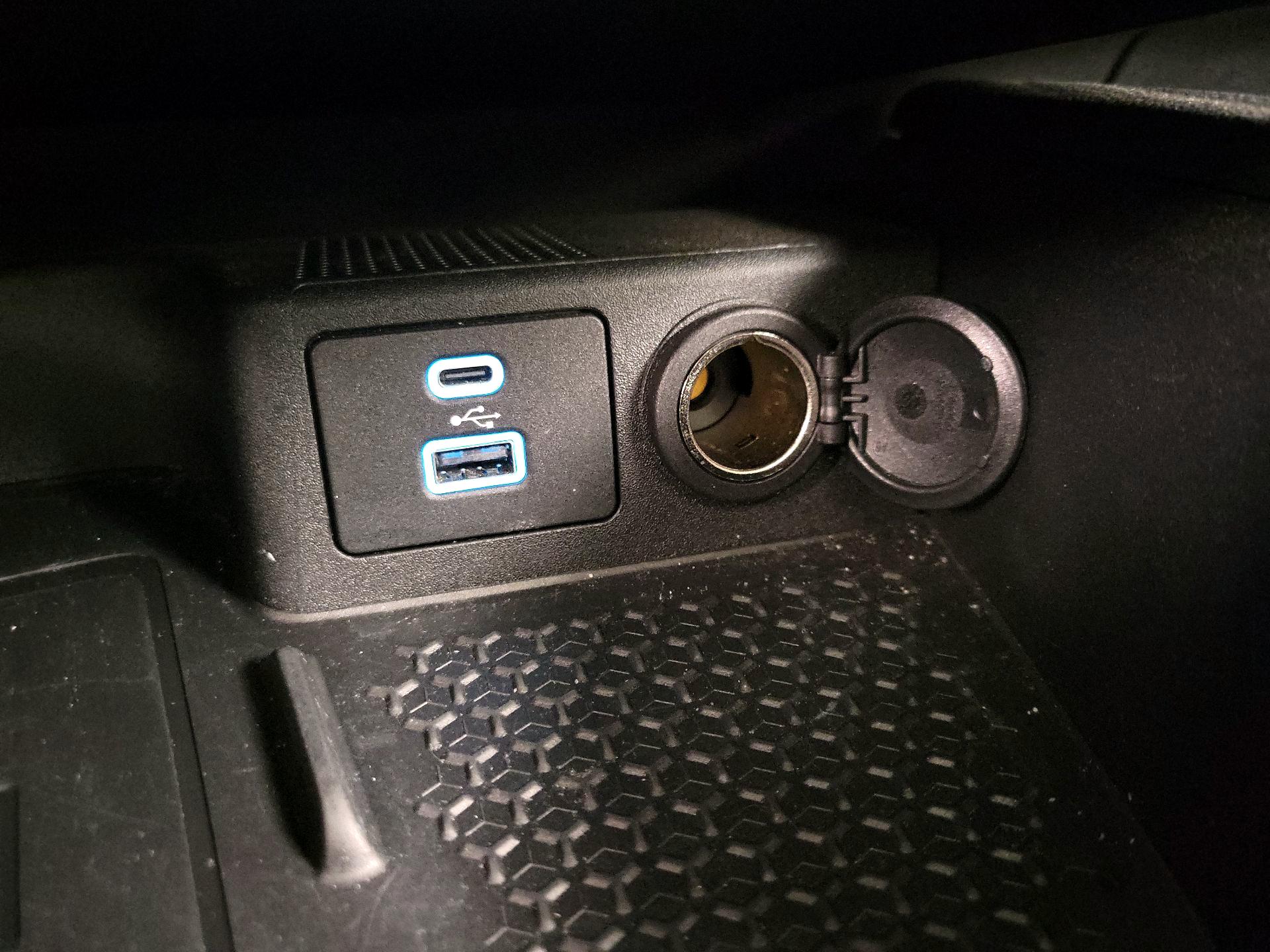 Thumbnail: 2022 Ford Bronco Sport - 19