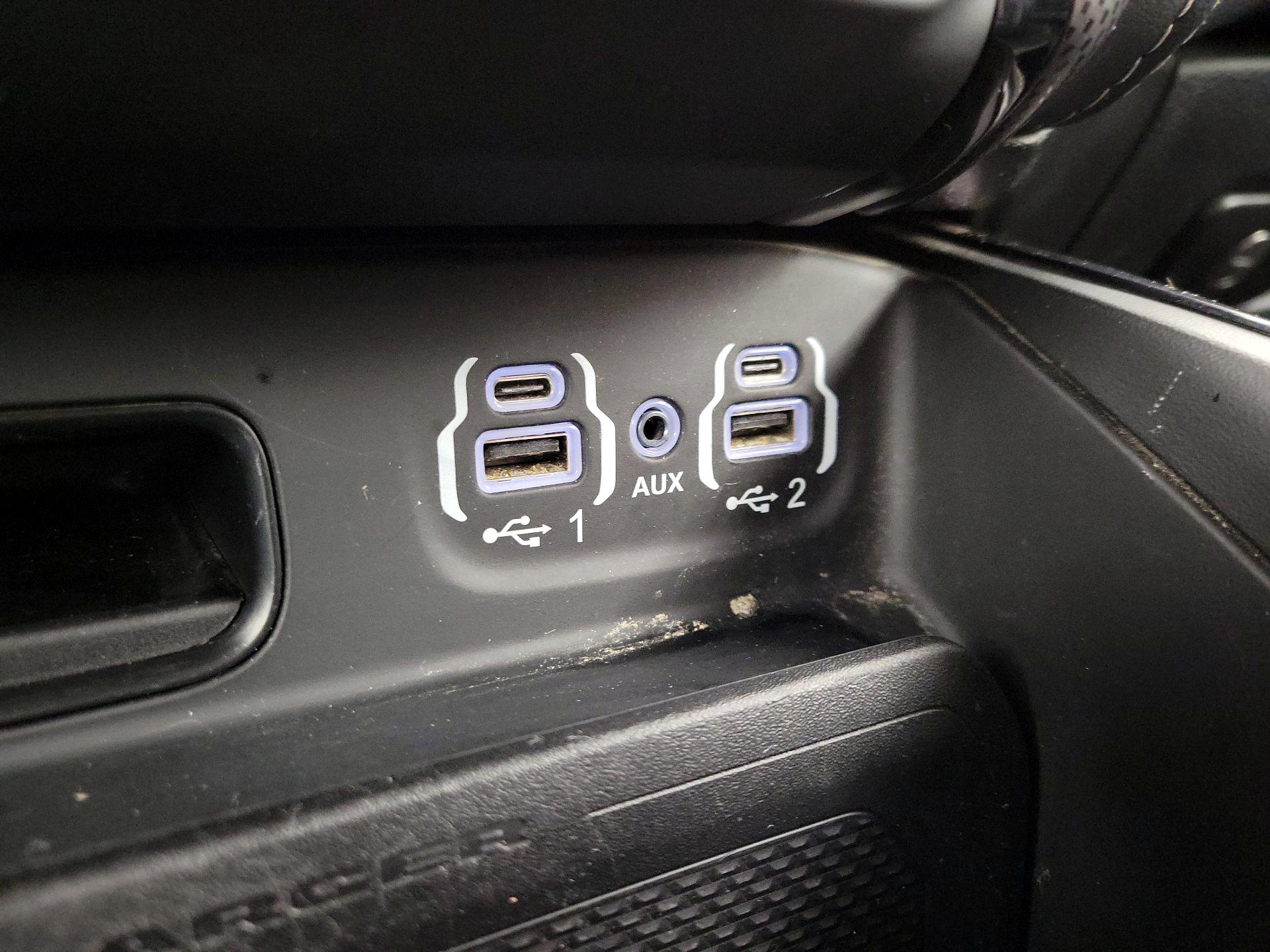 Thumbnail: 2024 RAM 1500 - 19