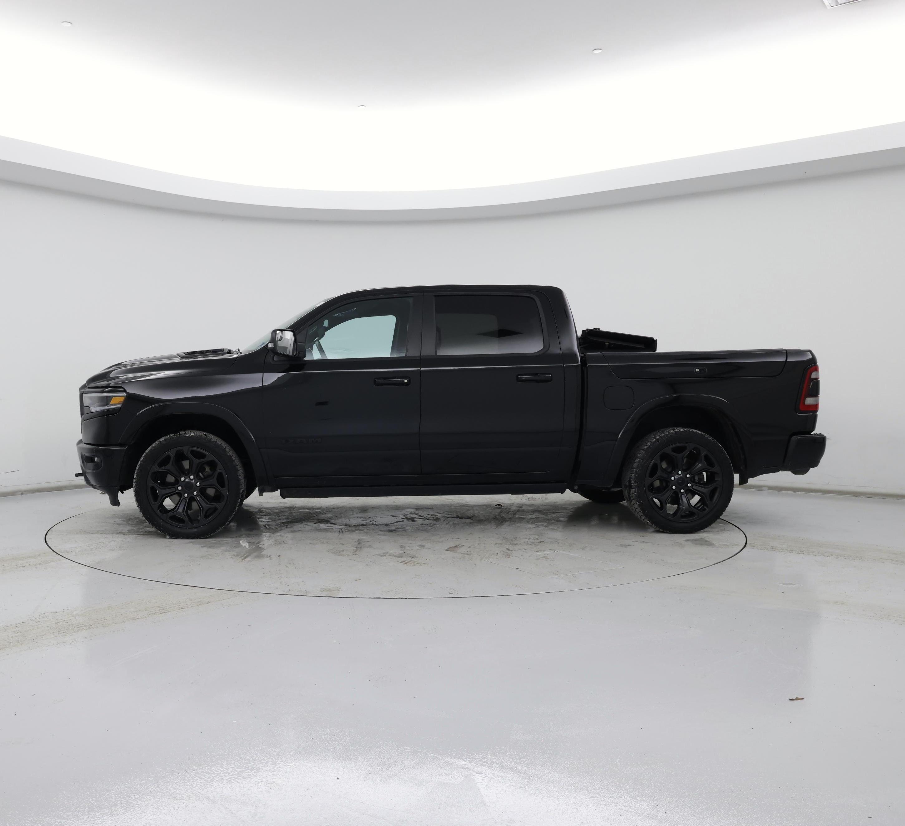 Thumbnail: 2024 RAM 1500 - 3