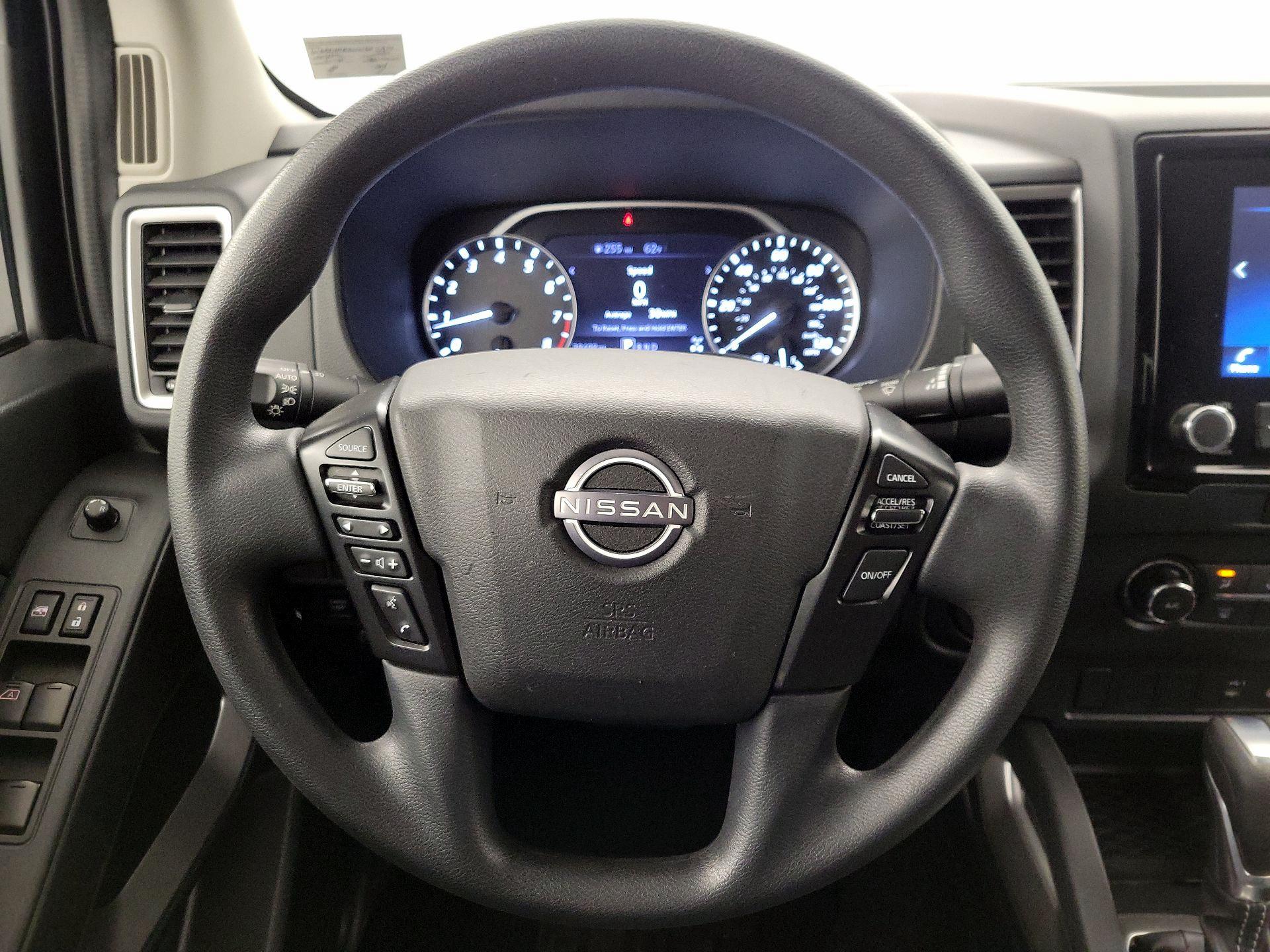 Thumbnail: 2022 Nissan Frontier - 10