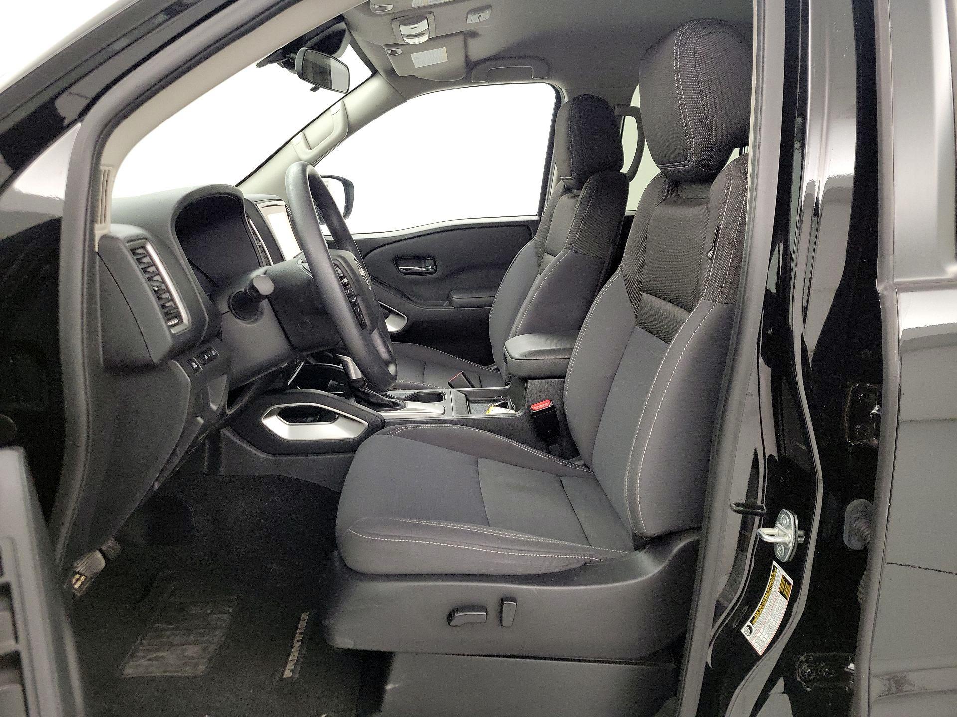 Thumbnail: 2022 Nissan Frontier - 11