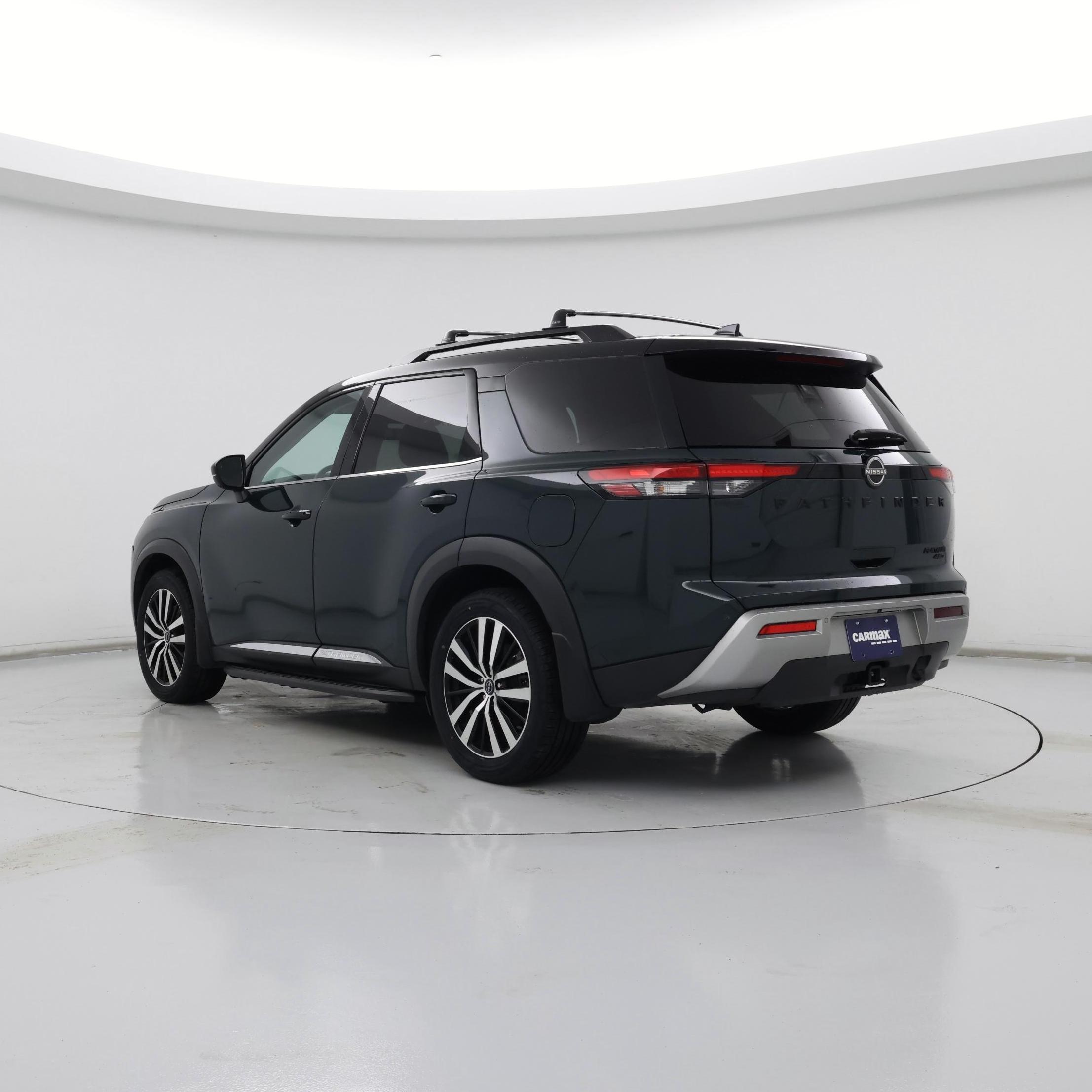 Thumbnail: 2023 Nissan Pathfinder - 2