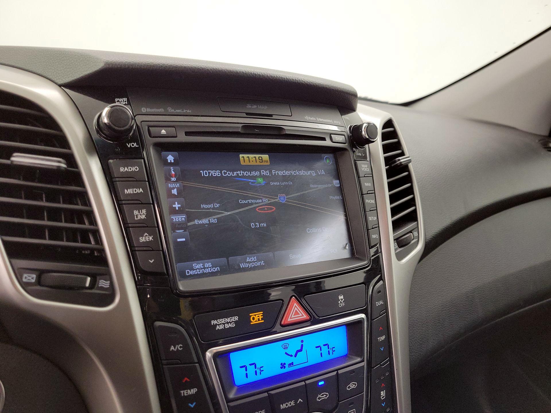 Thumbnail: 2017 Hyundai Elantra - 14